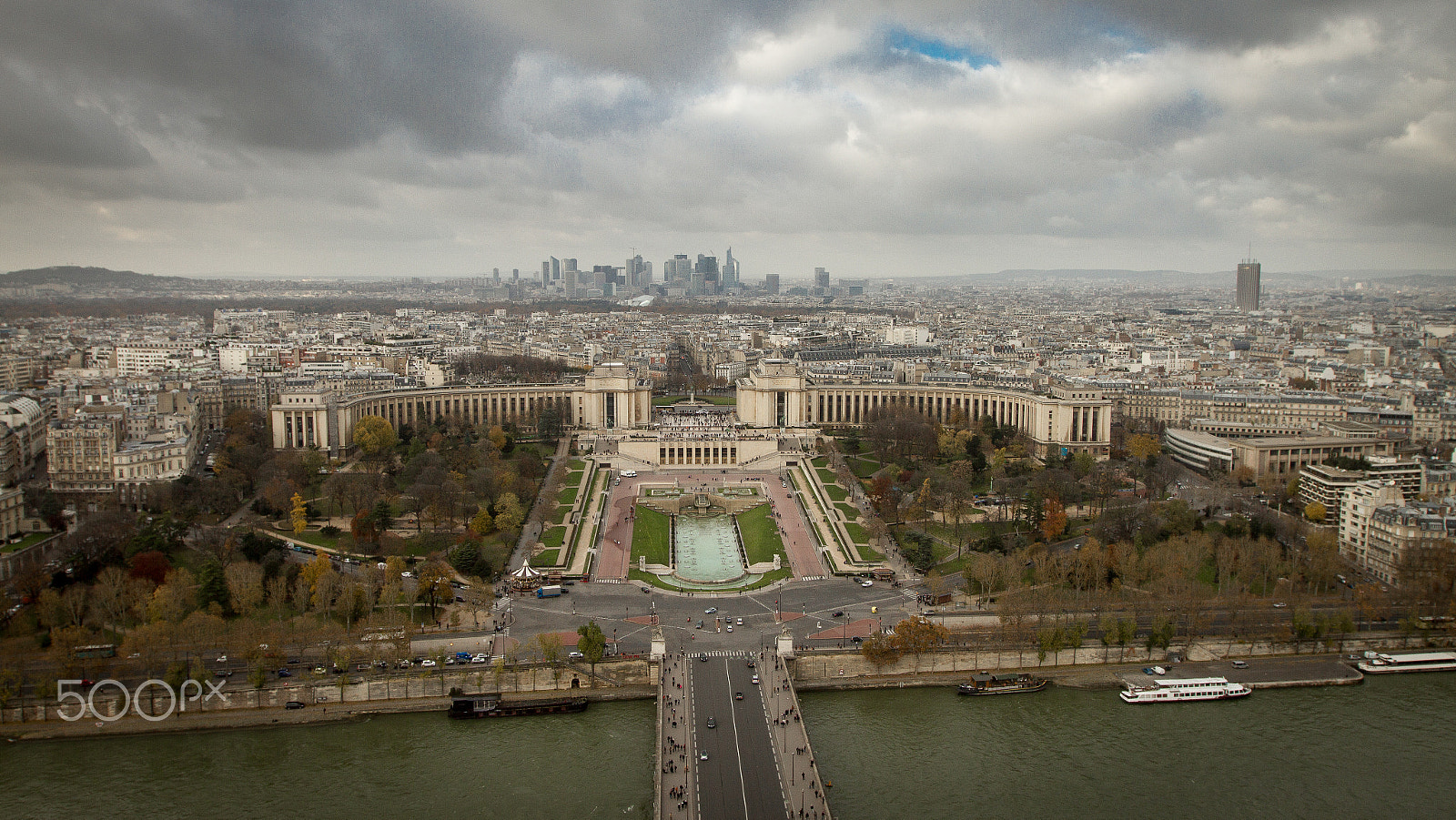 Canon EOS 7D + Canon EF 16-35mm F2.8L II USM sample photo. Cloudy paris from eiffel tower photography