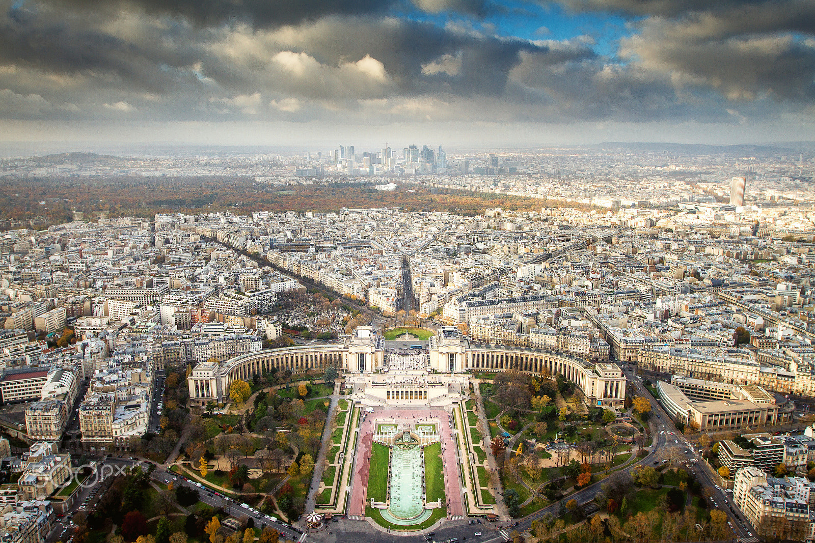 Canon EF 16-35mm F2.8L II USM sample photo. Cityscape of paris from above photography
