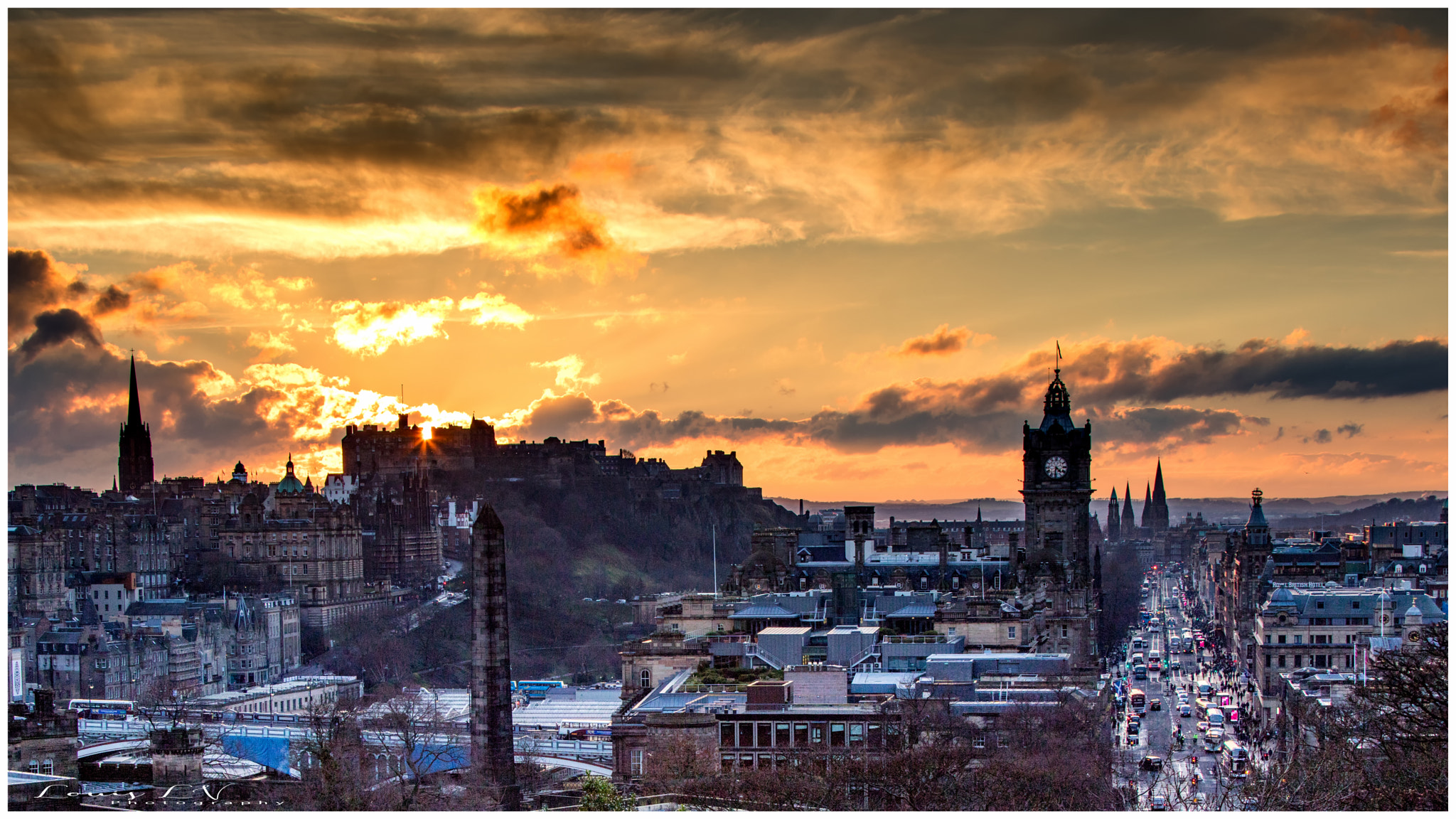 Canon EF 28-300mm F3.5-5.6L IS USM sample photo. Sunset in edinburgh photography