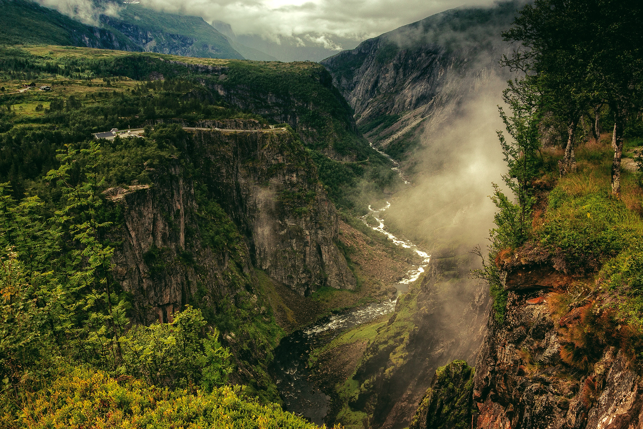 17-50mm F2.8 sample photo. The canyon of voringfossen photography