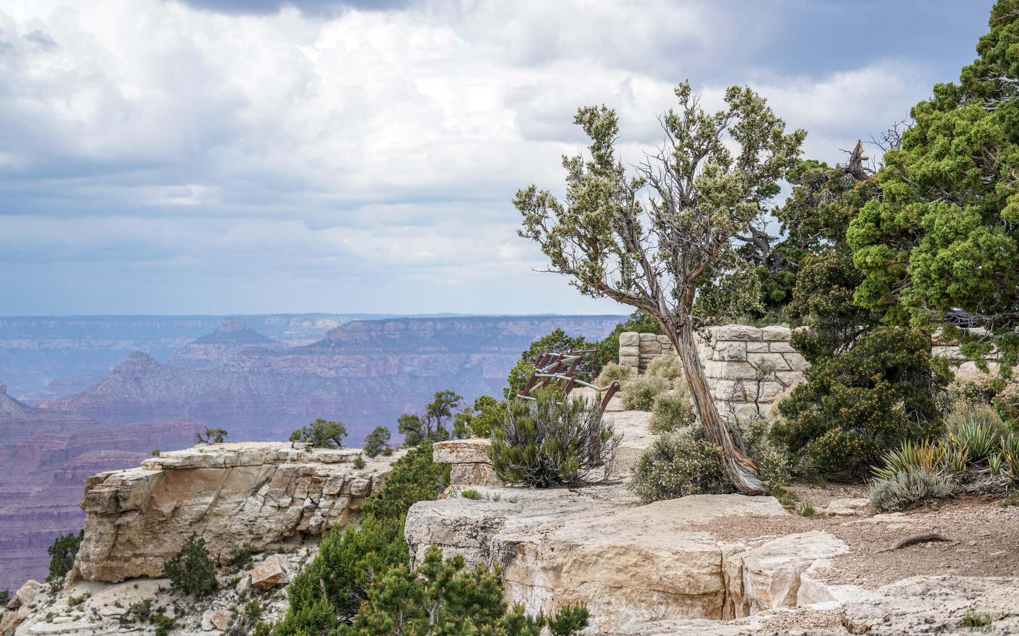 Sony a7R II + Sony FE 70-300mm F4.5-5.6 G OSS sample photo. Grand canyon photography