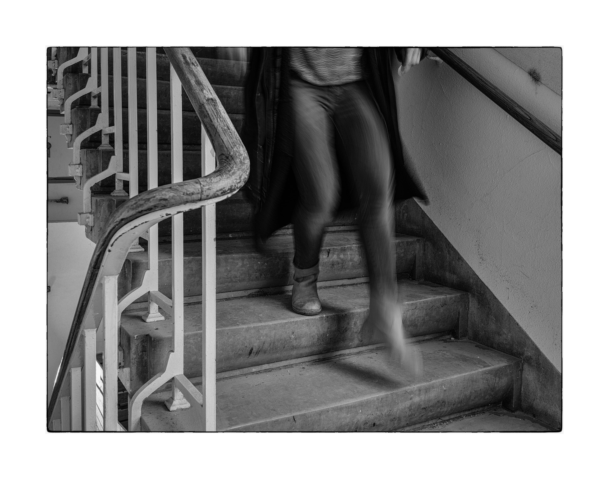 Fujifilm X-T2 + Fujifilm XF 23mm F1.4 R sample photo. The stairs photography