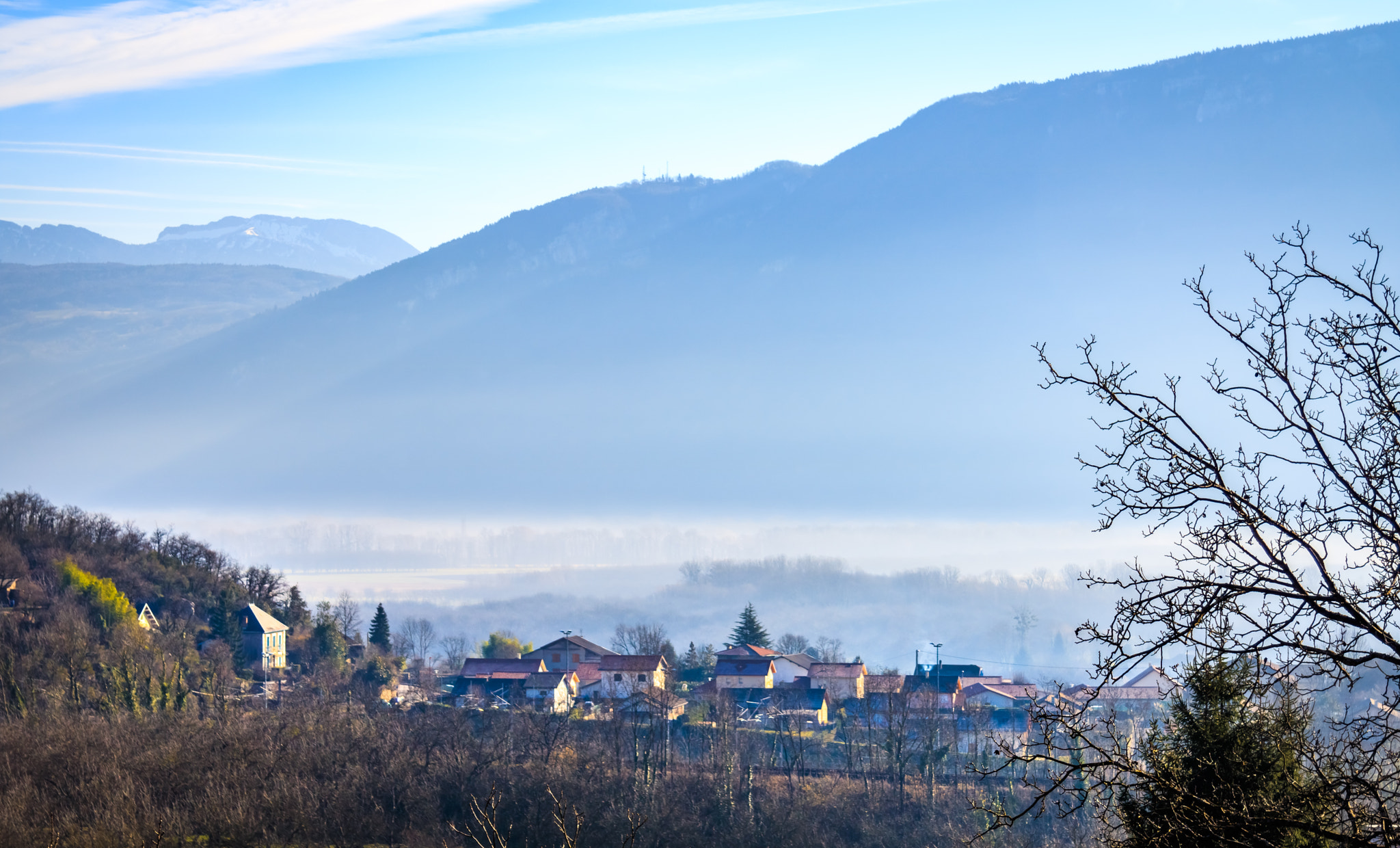 Canon EF 24-85mm F3.5-4.5 USM sample photo. Polienas (france) photography