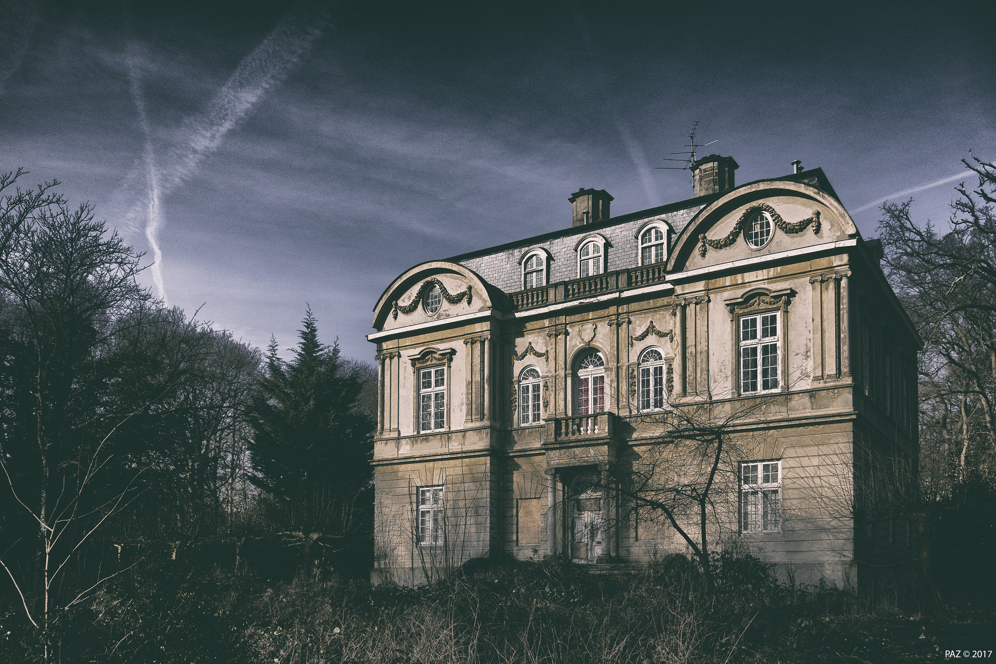 Olympus OM-D E-M10 II + Panasonic Lumix G 14mm F2.5 ASPH sample photo. Dissolved in time.... photography