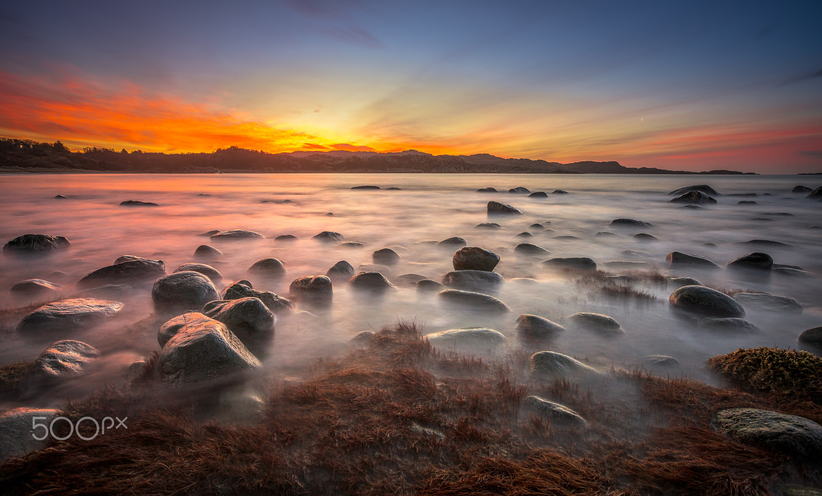 Sony a7R II + Canon EF 16-35mm F2.8L II USM sample photo. Soon photography