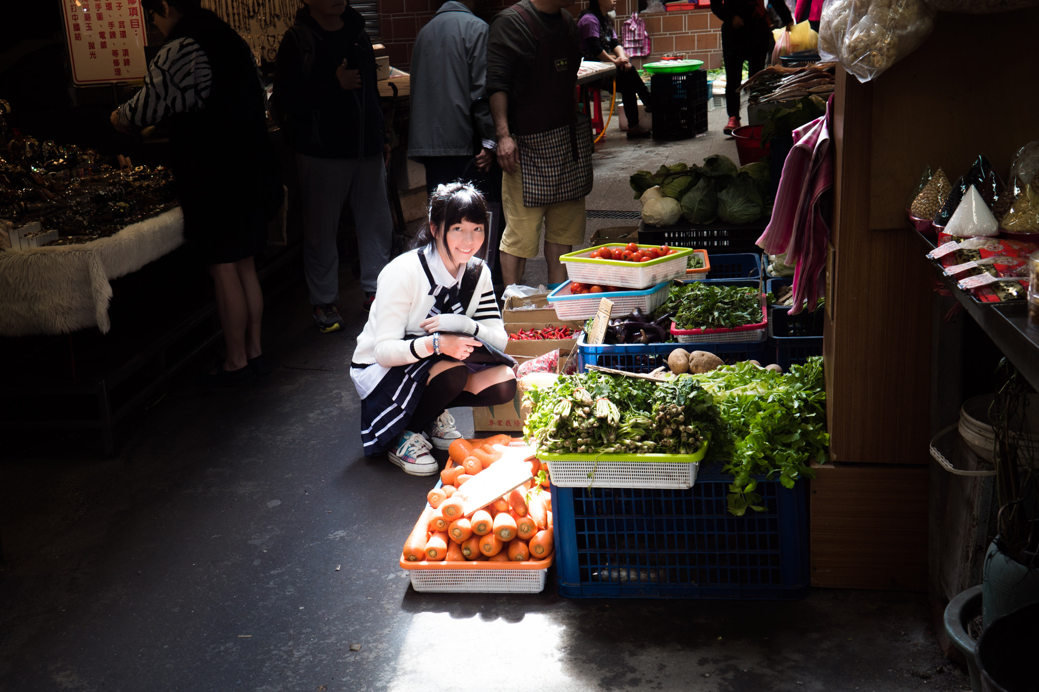 Sony a7S sample photo. Girl in market photography