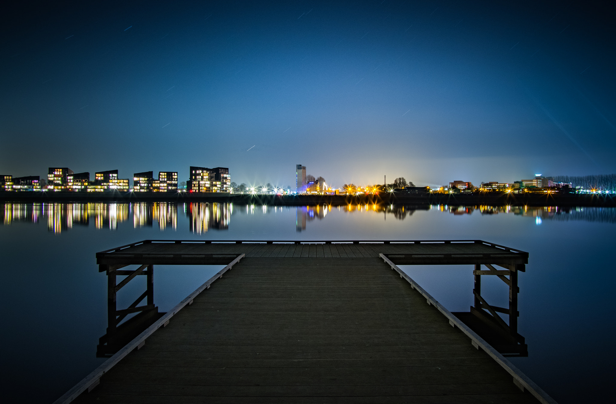 Pentax K-5 + Pentax smc DA 16-45mm F4 ED AL sample photo. 't pothoofd at night photography