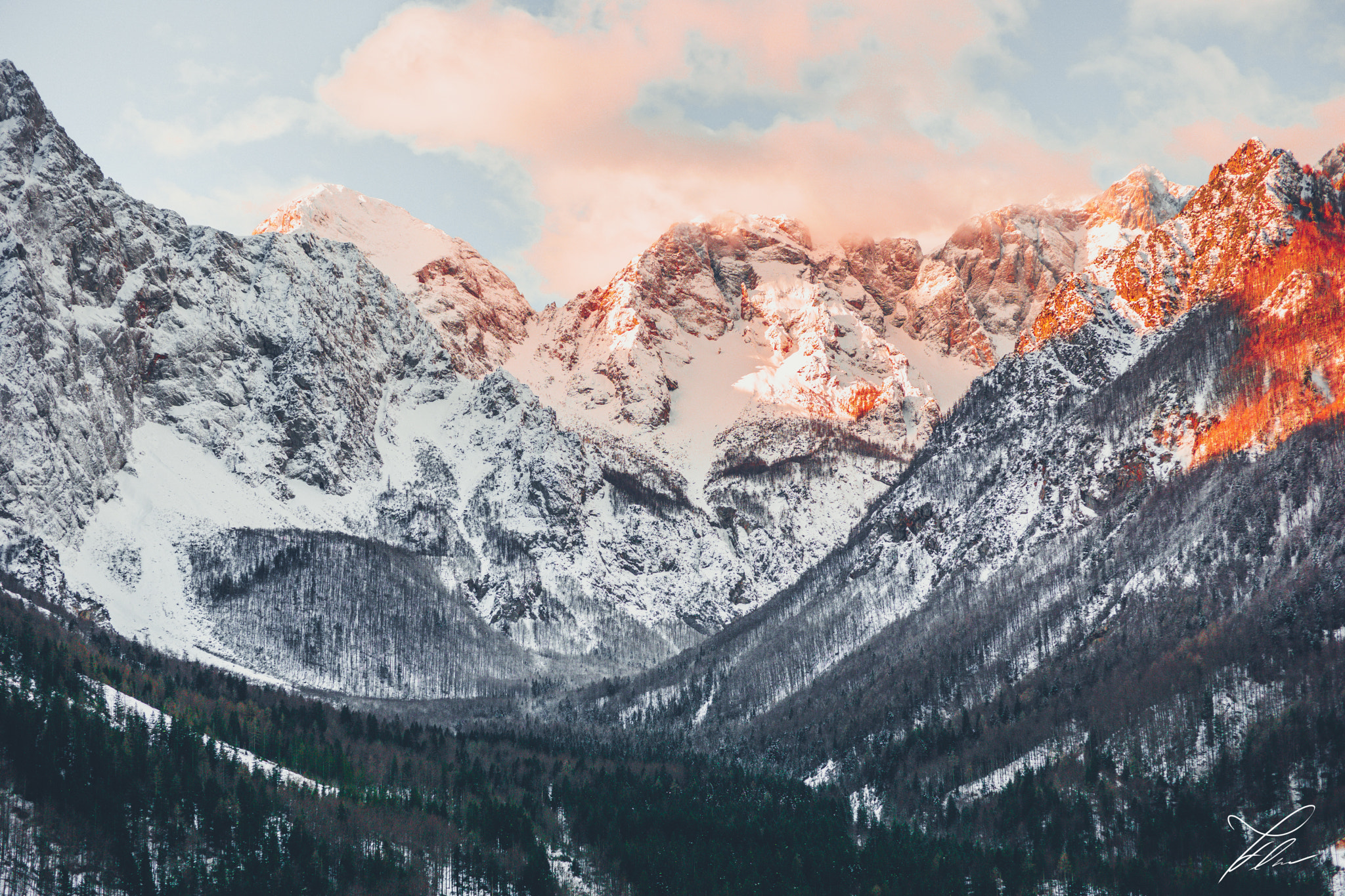 E 32mm F1.8 sample photo. Logarska valley photography