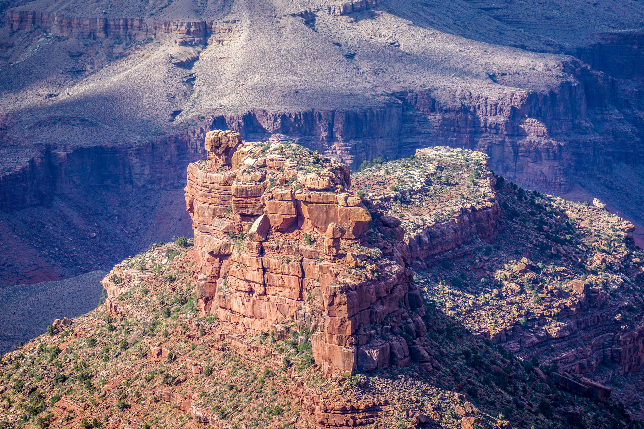 Sony a7R II + Sony FE 70-300mm F4.5-5.6 G OSS sample photo. Grand canyon photography