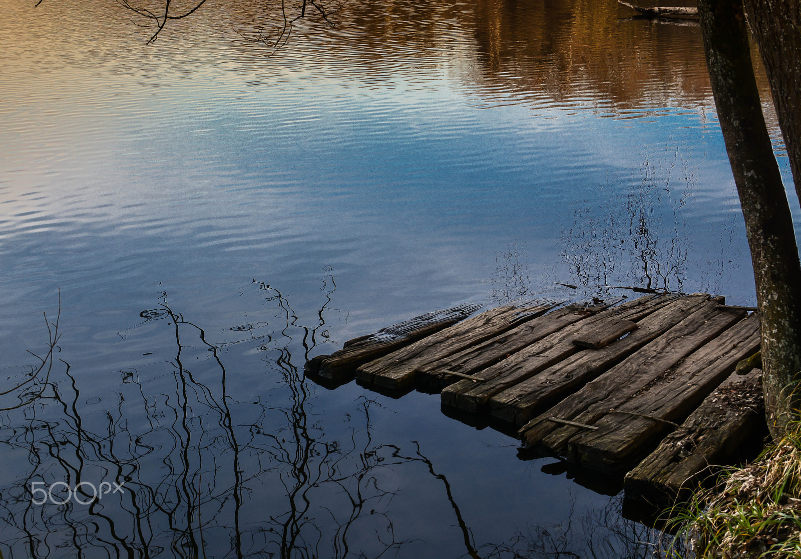 Nikon AF-S Nikkor 24-70mm F2.8E ED VR sample photo. Wooden footbridge photography