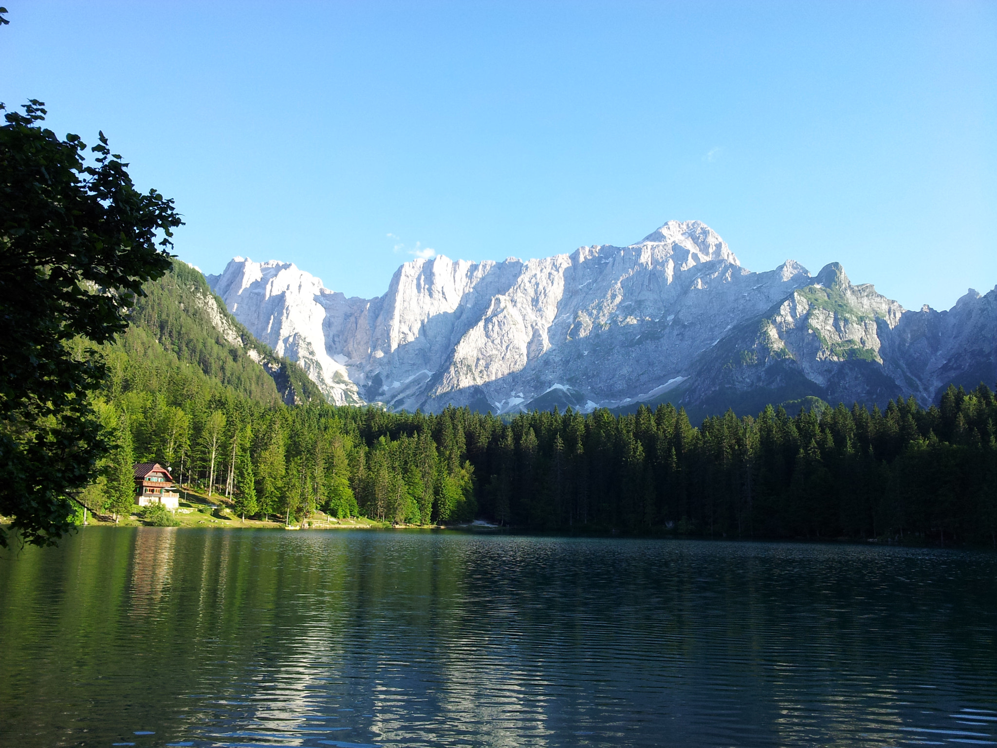 Samsung Galaxy Note sample photo. Lago fusine photography
