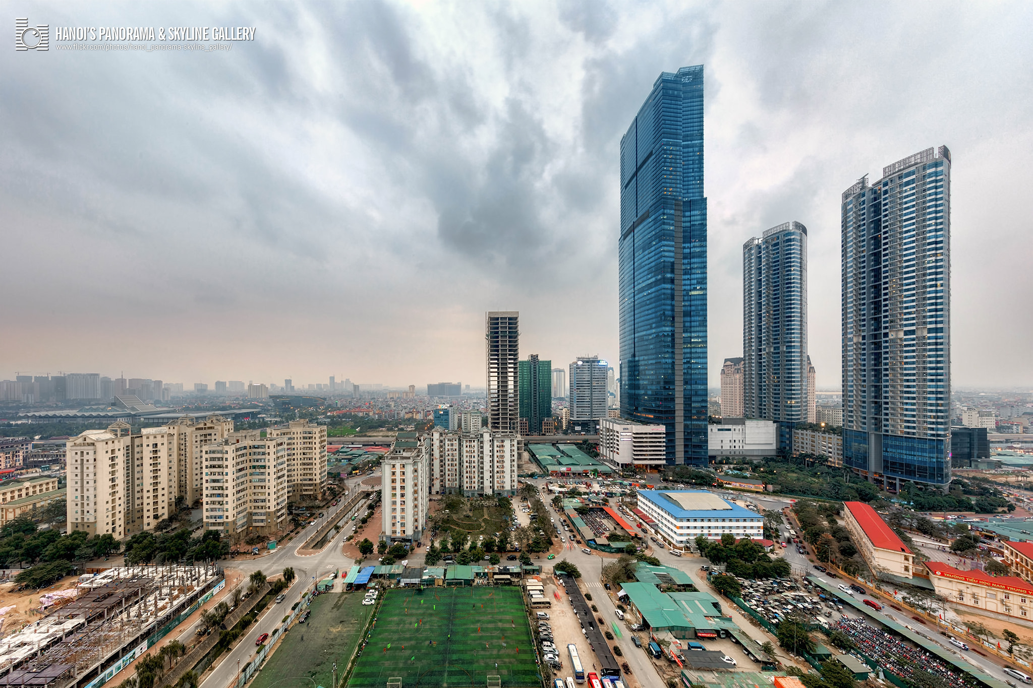 Canon EF 11-24mm F4L USM sample photo. Hanoi photography