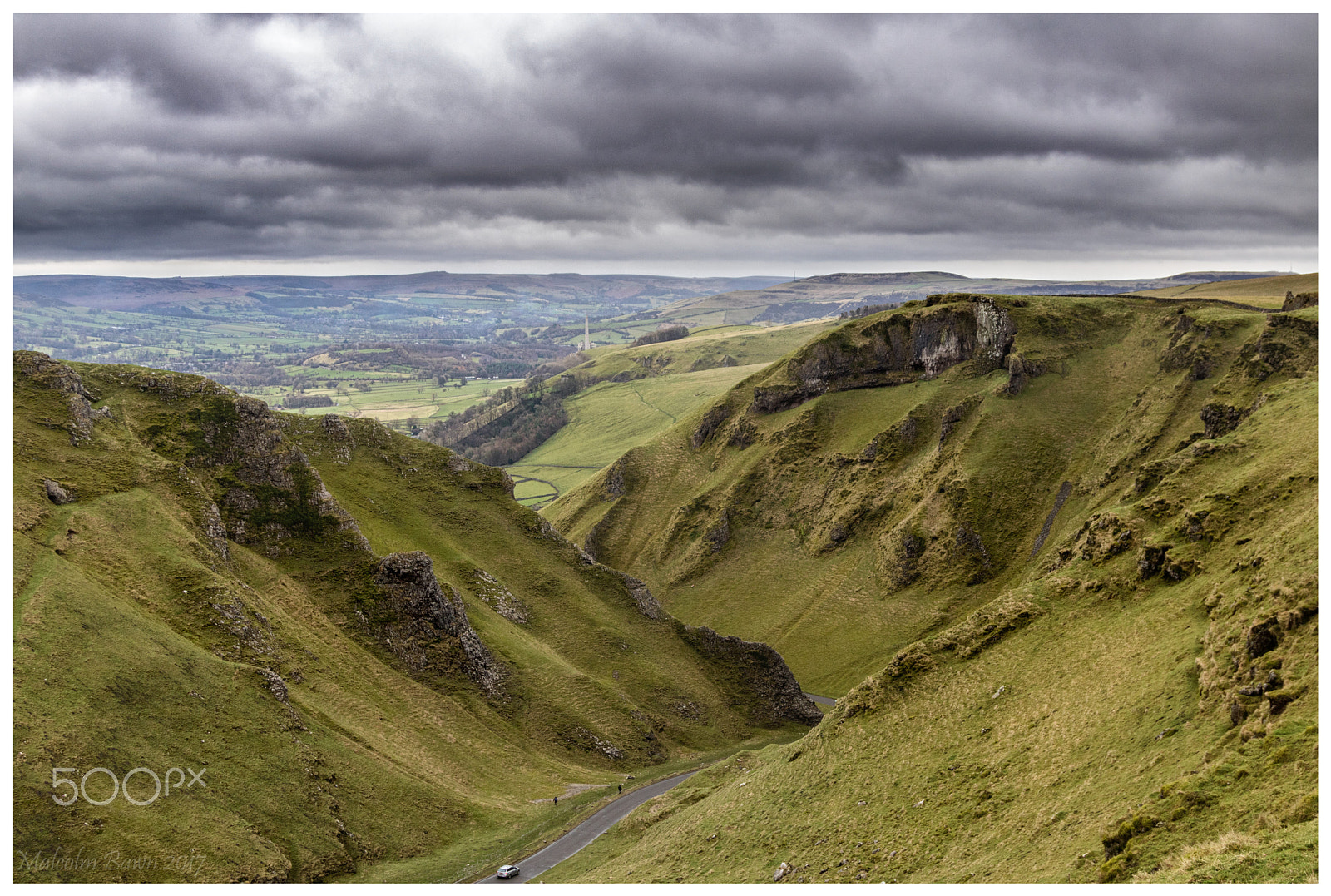 Canon EOS 760D (EOS Rebel T6s / EOS 8000D) + Canon EF 24-105mm F4L IS USM sample photo. Winnats pass photography