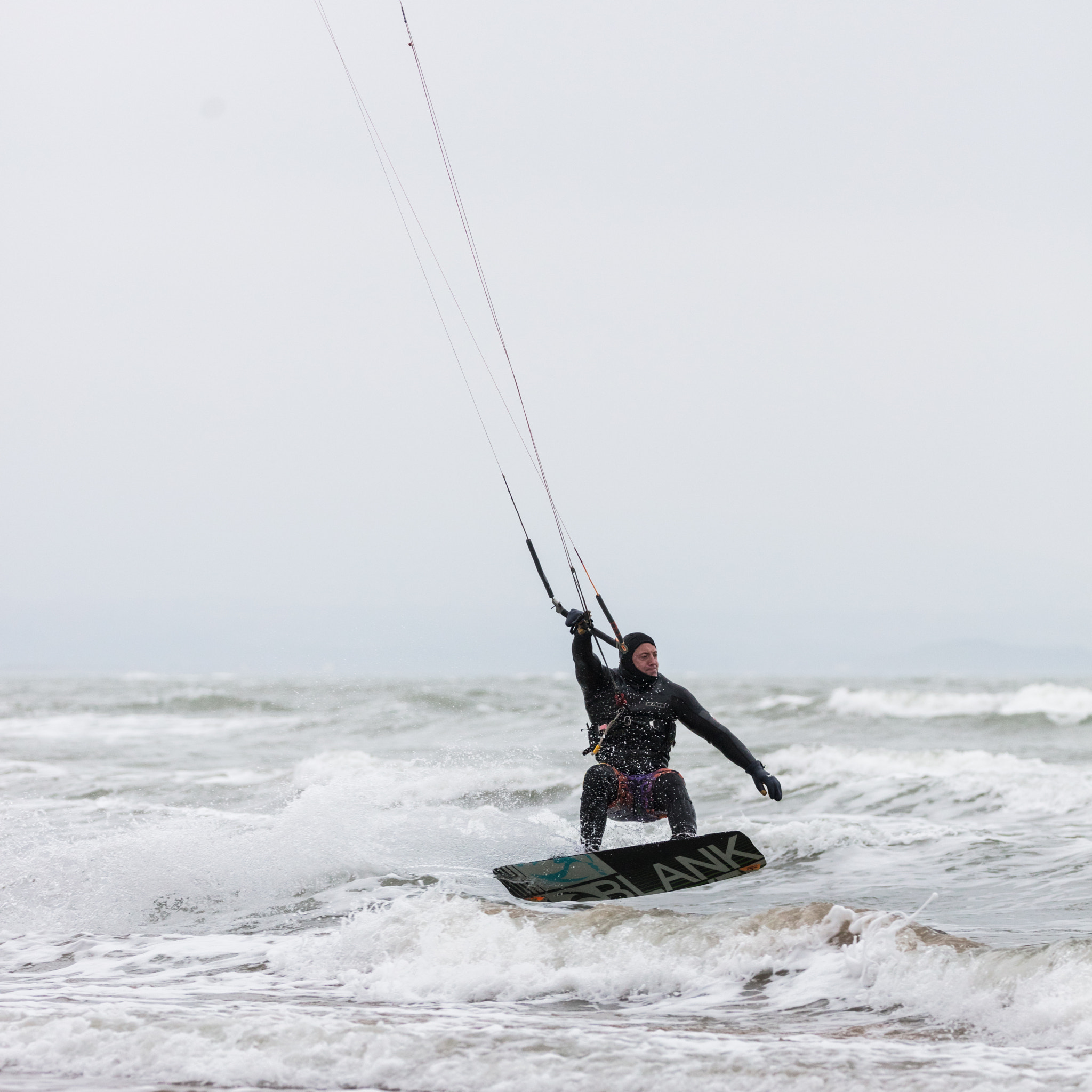 Canon EOS 5DS R + Canon EF 100-400mm F4.5-5.6L IS II USM sample photo. Newborough kite surfers #2 photography