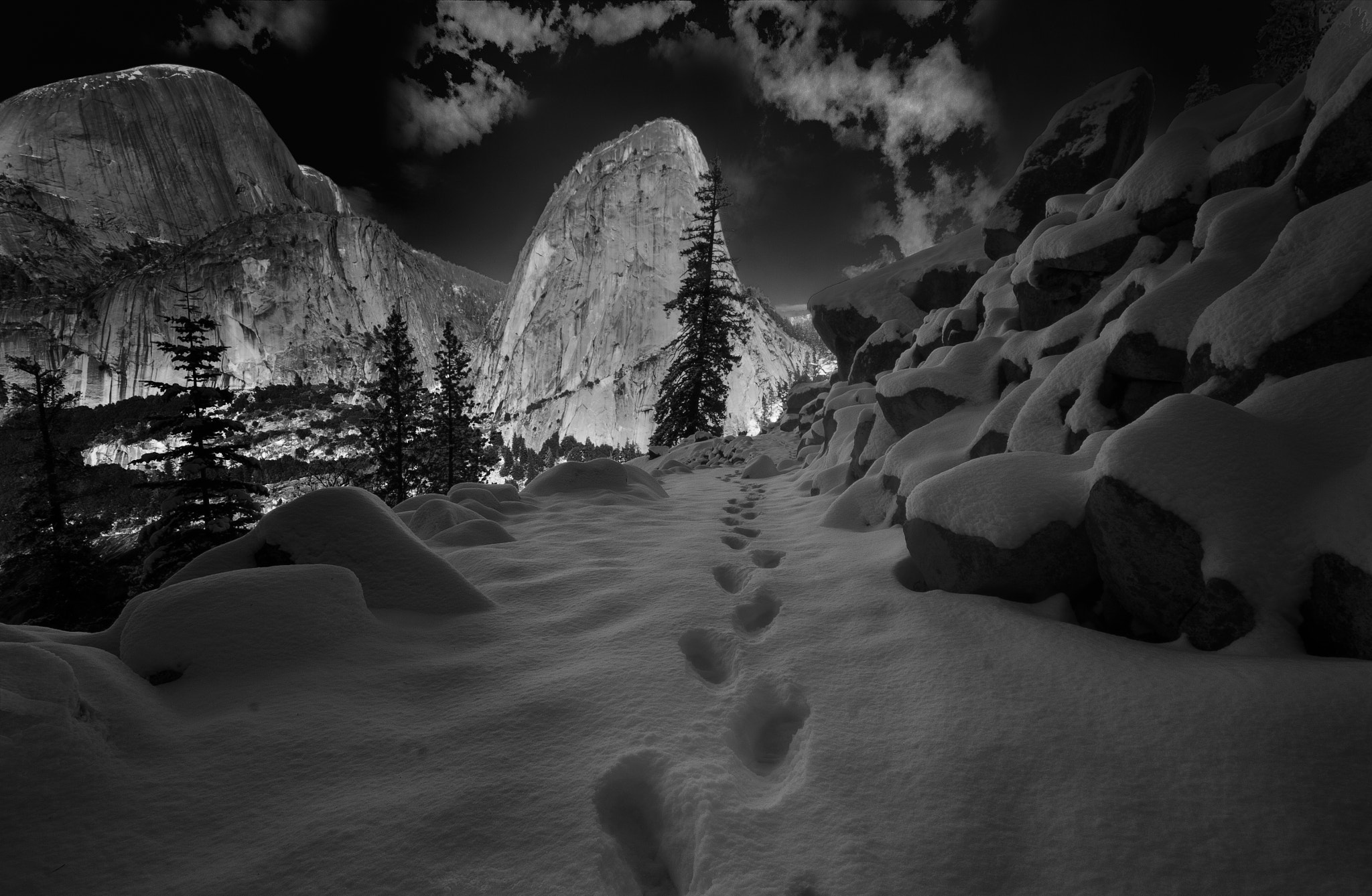 Canon EOS 50D + Sigma 10-20mm F4-5.6 EX DC HSM sample photo. The journey photography