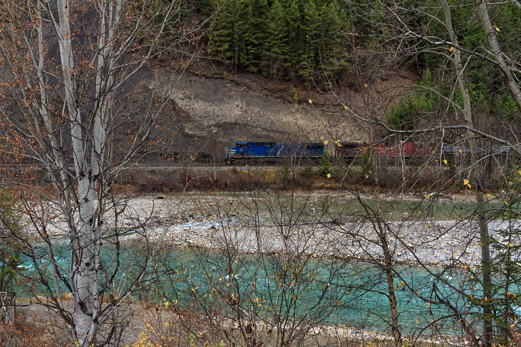Canon EF-S 24mm F2.8 STM sample photo. Transcanada trains photography