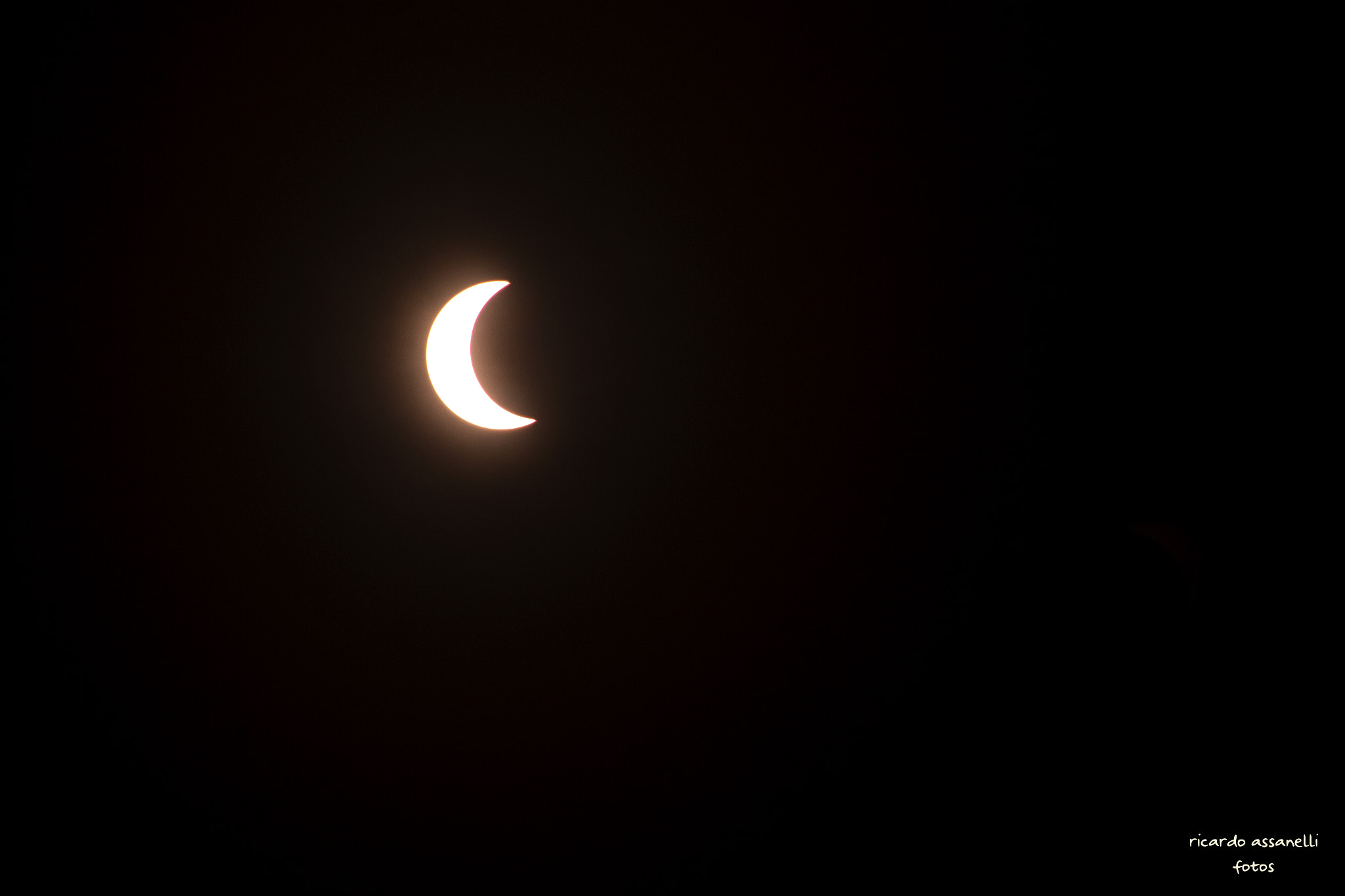 Canon EOS 600D (Rebel EOS T3i / EOS Kiss X5) sample photo. Eclipse en uruguay. photography