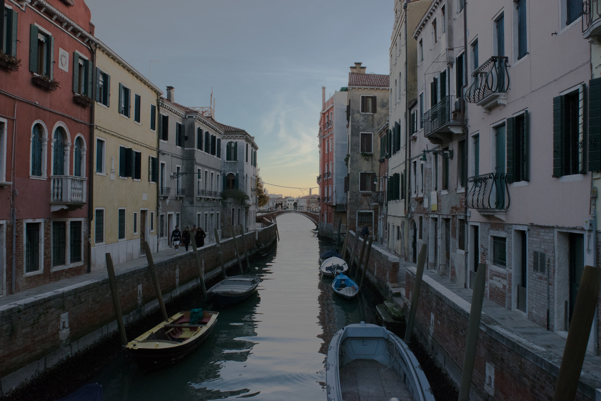 Nikon D3300 + Nikon AF Nikkor 20mm F2.8D sample photo. Venice at the sunset photography