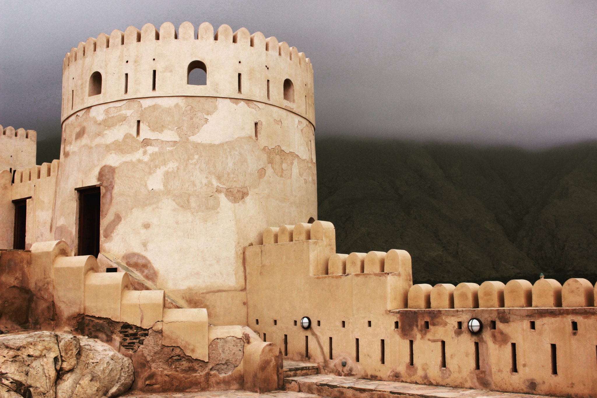 Canon EF-S 24mm F2.8 STM sample photo. Nakhal fort photography
