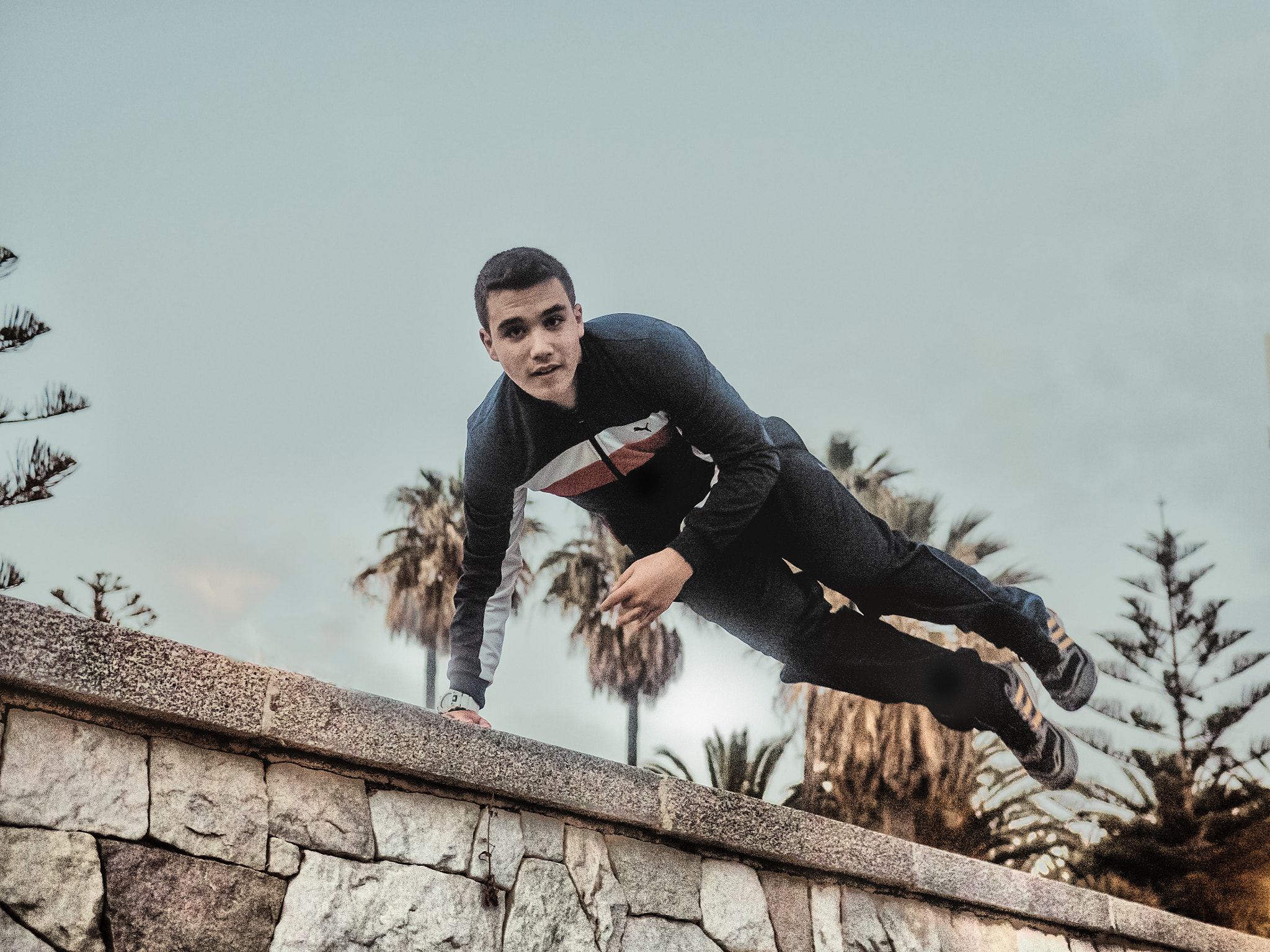 Olympus OM-D E-M5 II + Panasonic Lumix G 20mm F1.7 ASPH sample photo. Parkour photography