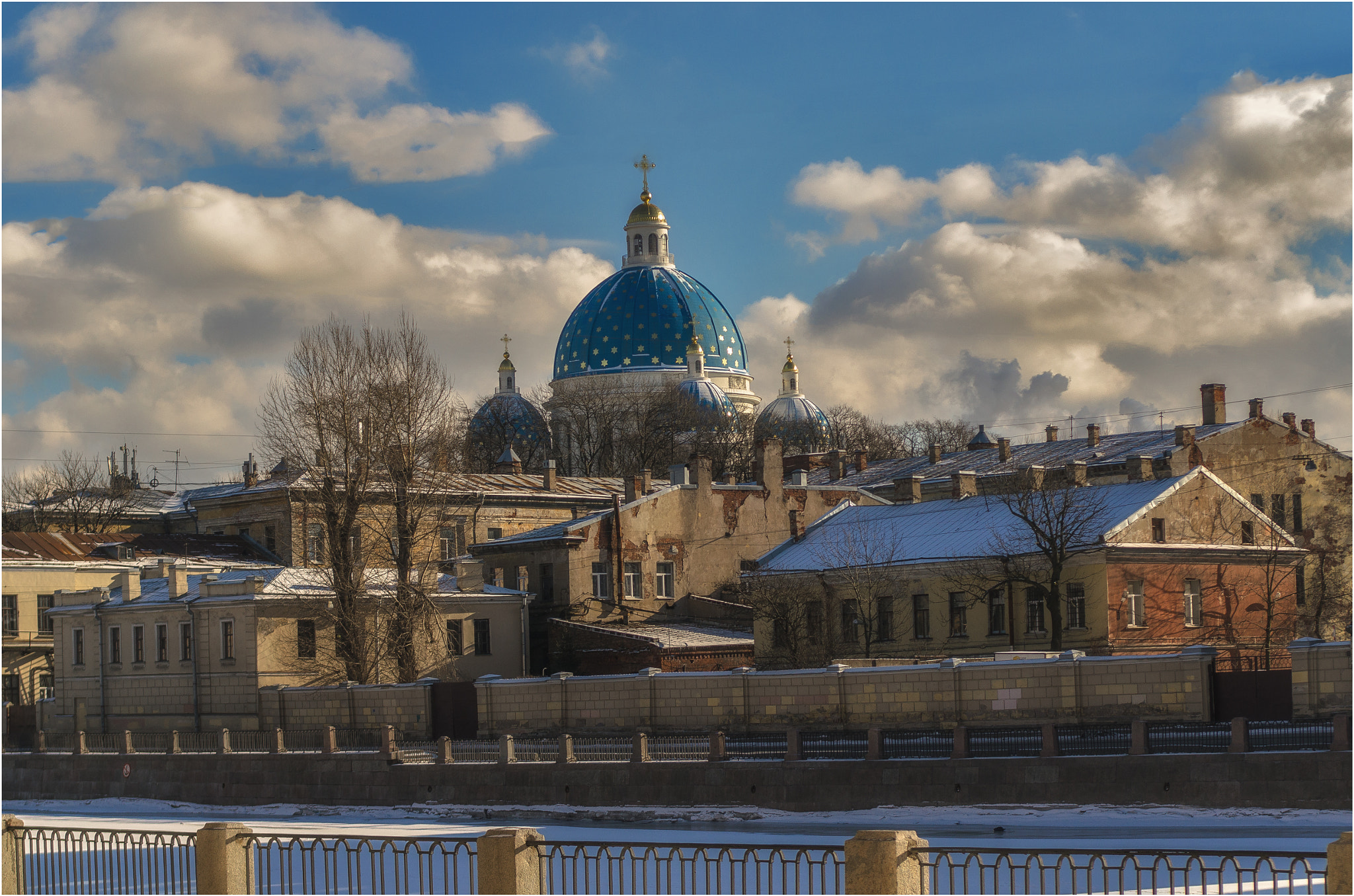 Nikon D7000 sample photo. Shine and poverty of st. petersburg photography