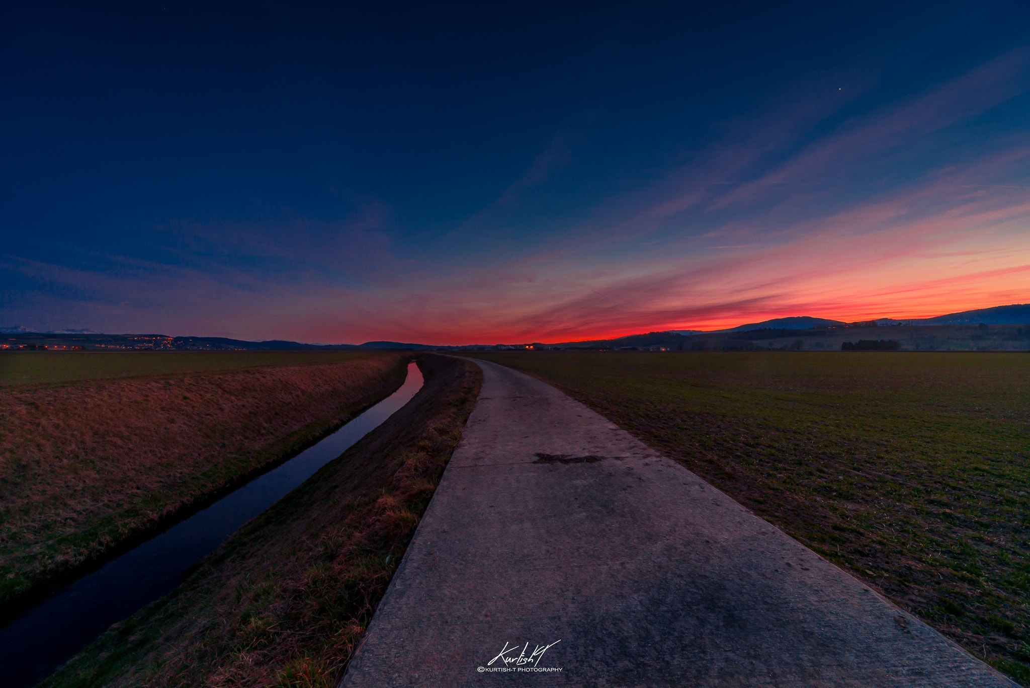 Nikon D800 + Sigma 12-24mm F4.5-5.6 EX DG Aspherical HSM sample photo. Sunset photography