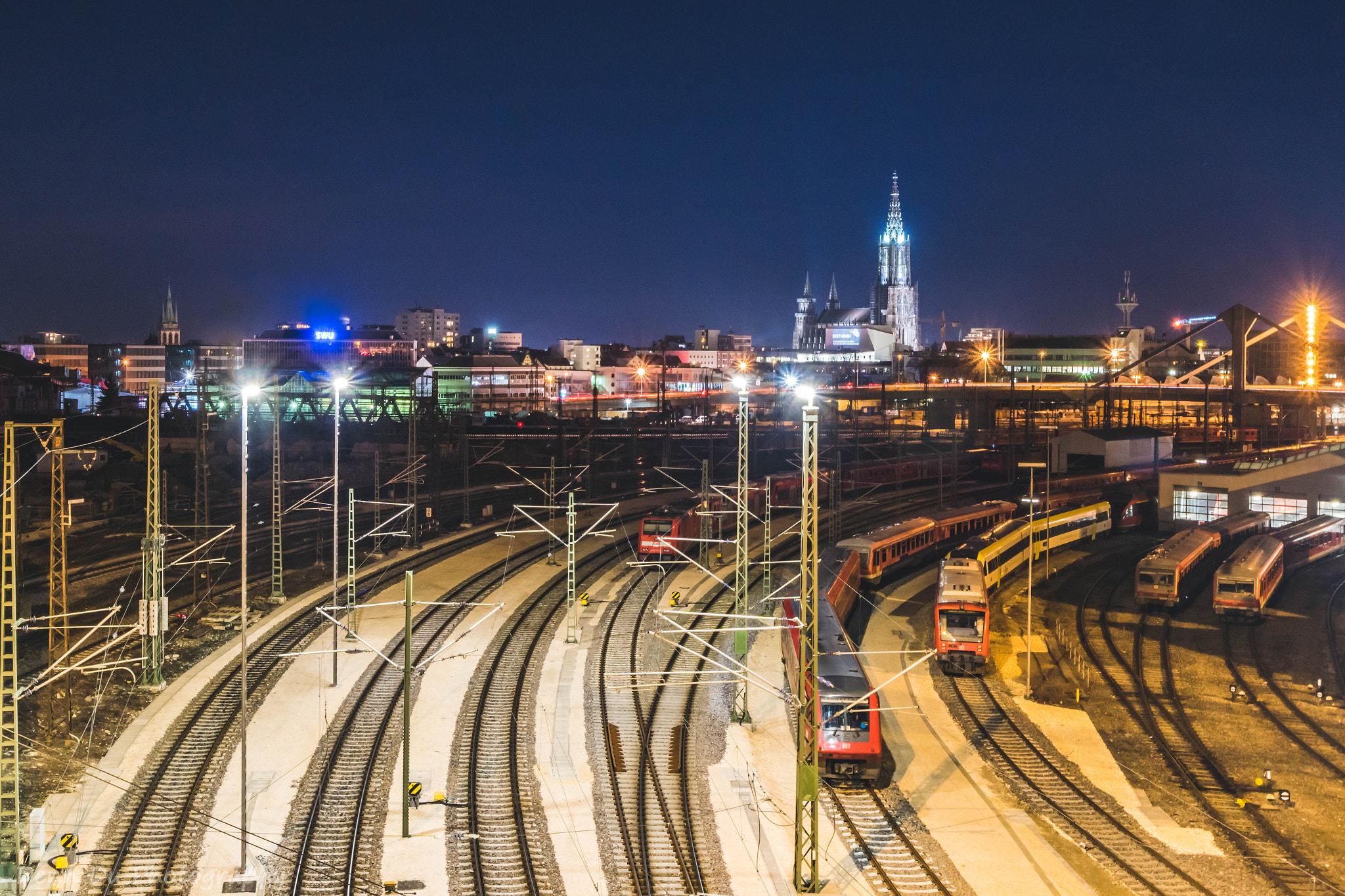 Sony ILCA-77M2 sample photo. Ulm bei nacht photography