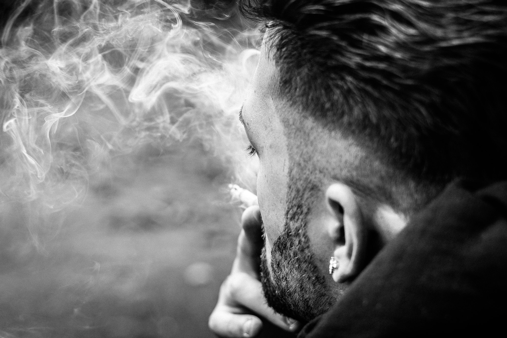 Sony a7R II + Sony FE 50mm F1.8 sample photo. Fraa || smoke photography