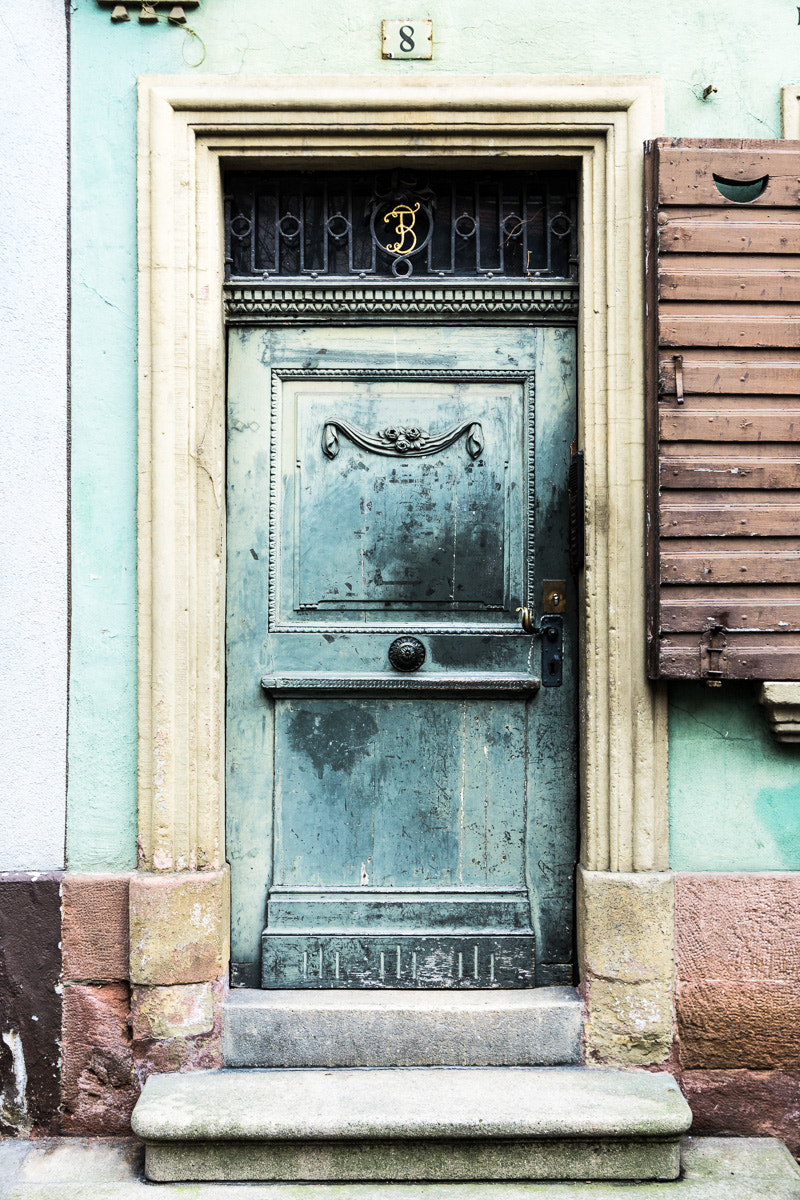 Sony a6000 + Sony E 18-55mm F3.5-5.6 OSS sample photo. Old door photography