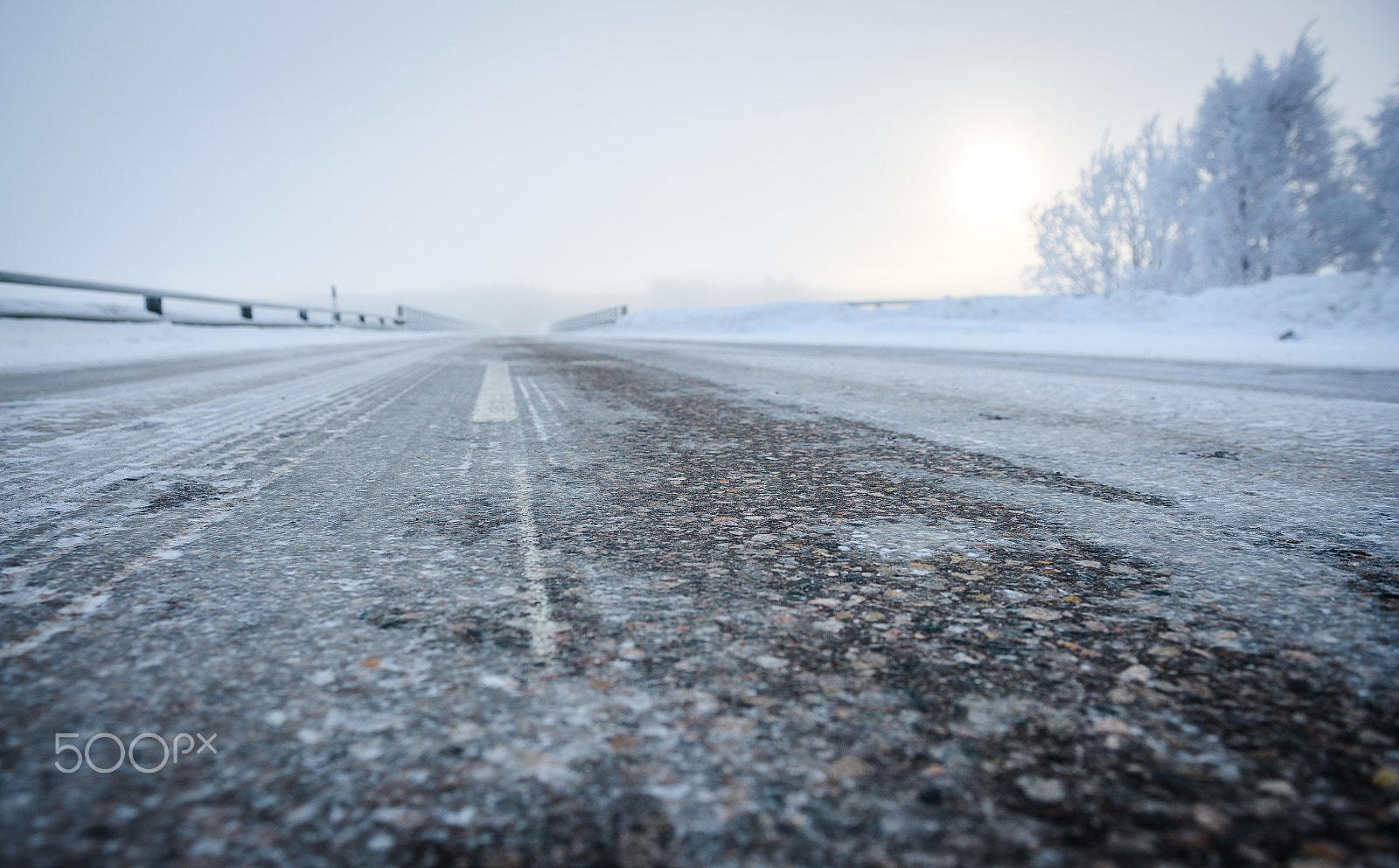 Nikon D5 + Nikon AF-S Nikkor 24-70mm F2.8G ED sample photo. Icy road in the remote world photography