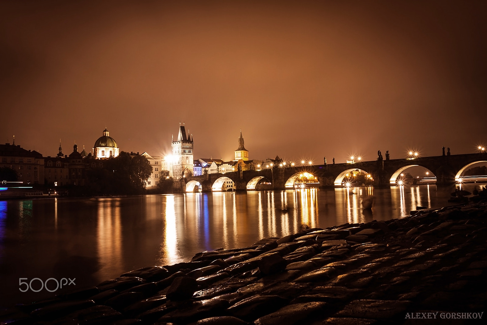 Canon EOS 50D + Canon EF 17-40mm F4L USM sample photo. Night prague photography