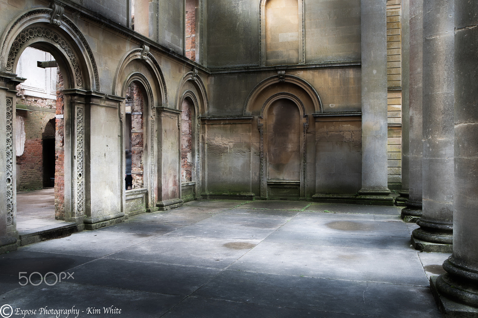 Nikon D500 sample photo. Pillars of witley court photography
