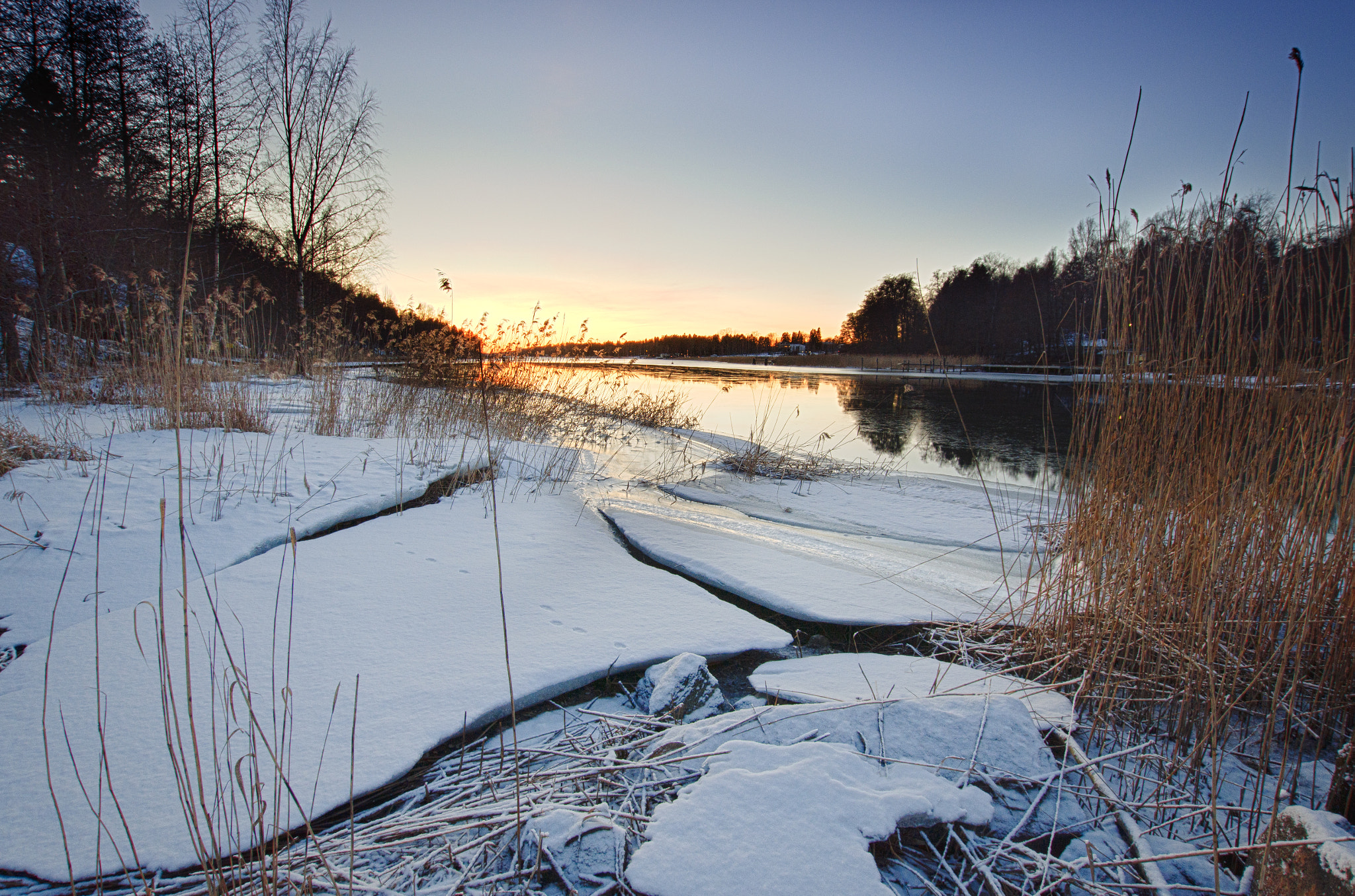 Nikon D5100 + Sigma 10-20mm F3.5 EX DC HSM sample photo. Parainen landscape photography