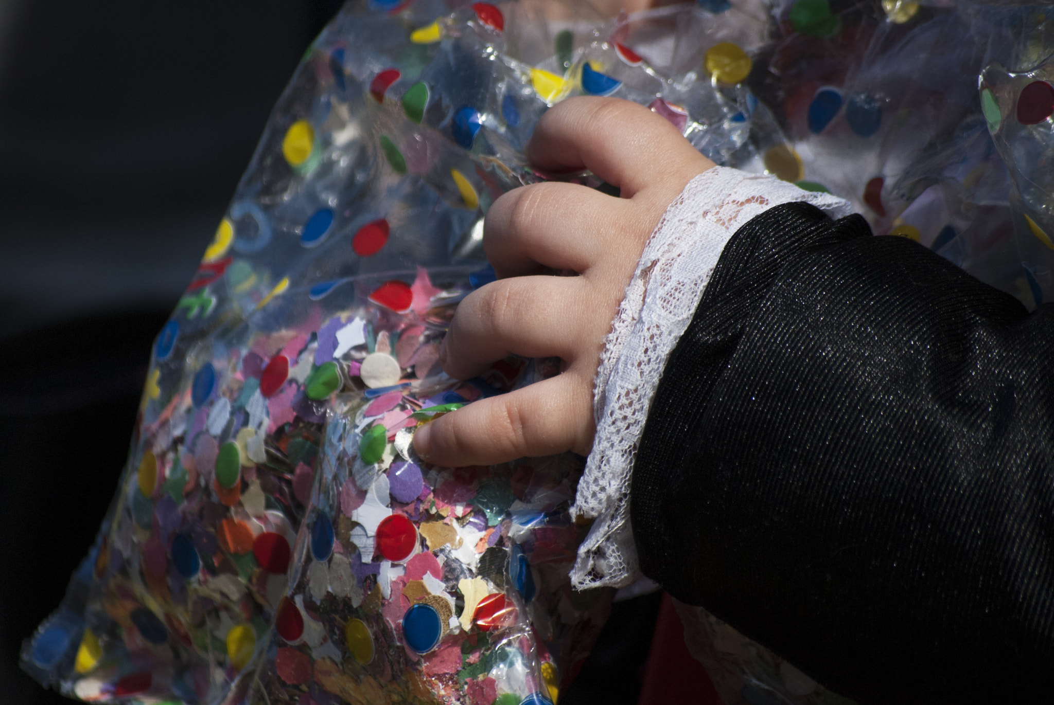 Nikon D200 sample photo. Little hand photography