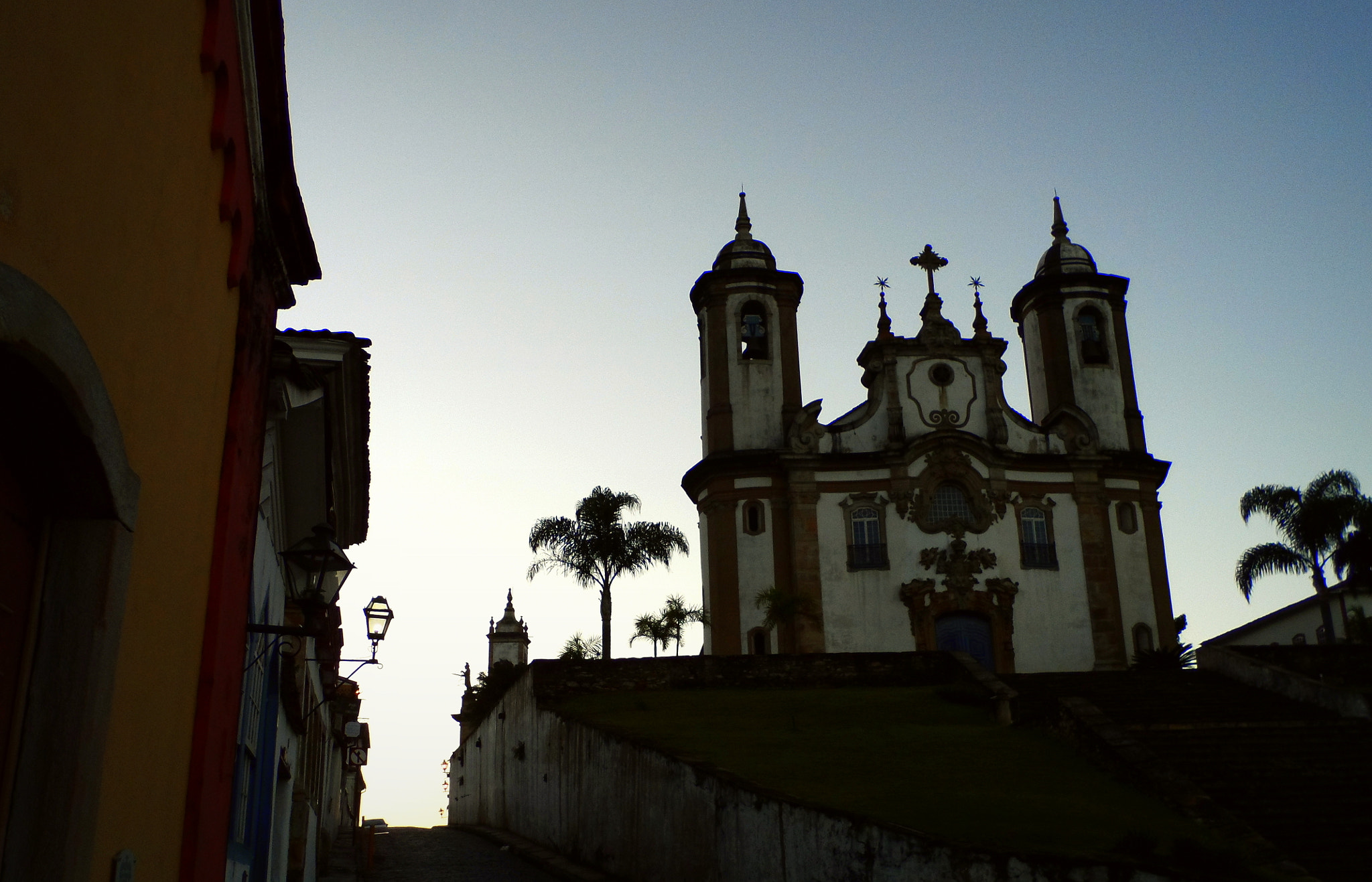 Samsung WB150 / WB150F / WB152 / WB152F / WB151 / WB151F / WB140 sample photo. Cidade histórica photography