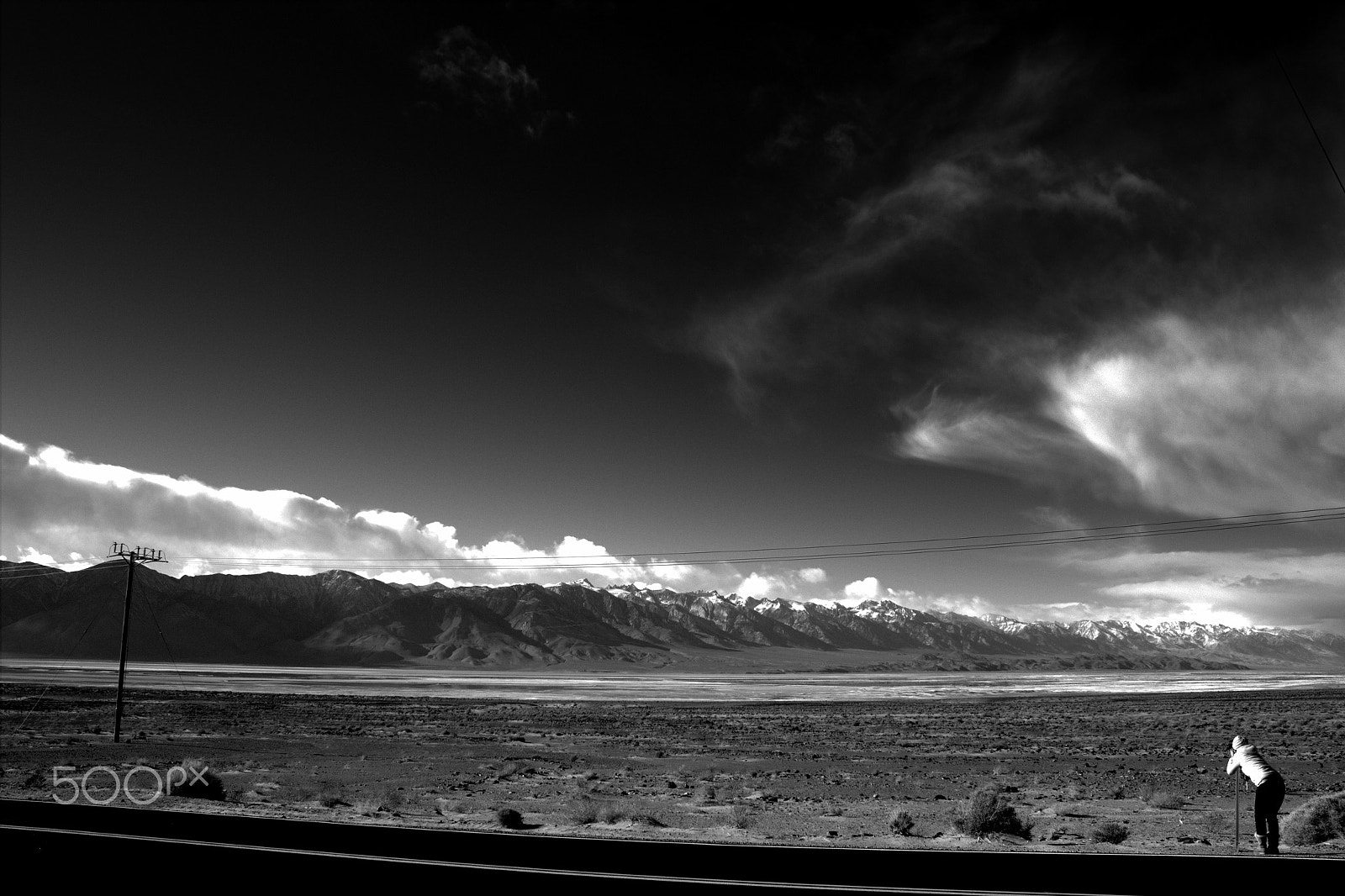 Canon EOS 600D (Rebel EOS T3i / EOS Kiss X5) + Canon EF-S 18-55mm F3.5-5.6 IS STM sample photo. Death valley mountains photography