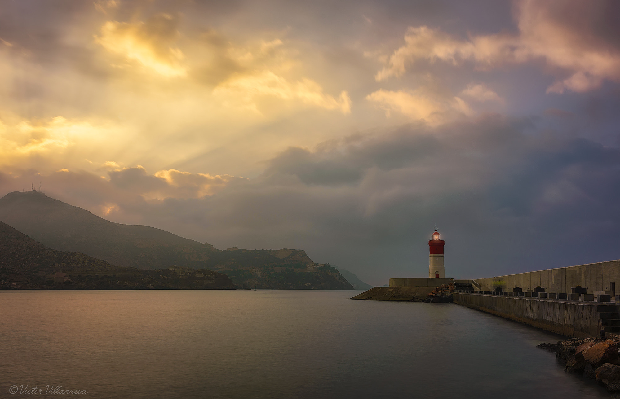 Sigma 24-70mm F2.8 EX DG HSM sample photo. Noel's lighthouse (cartagena) photography