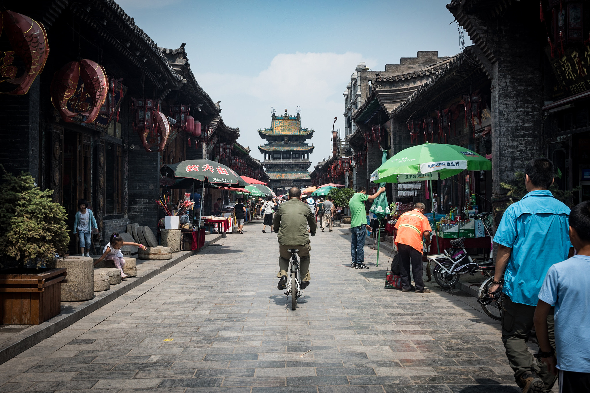 Nikon D810 + AF Zoom-Nikkor 35-70mm f/2.8 sample photo. Chinaland photography