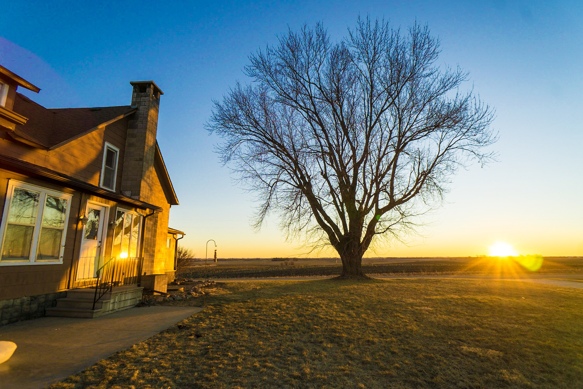 Sony a6000 + Sony E 16mm F2.8 sample photo. Sunrise, rural iowa photography