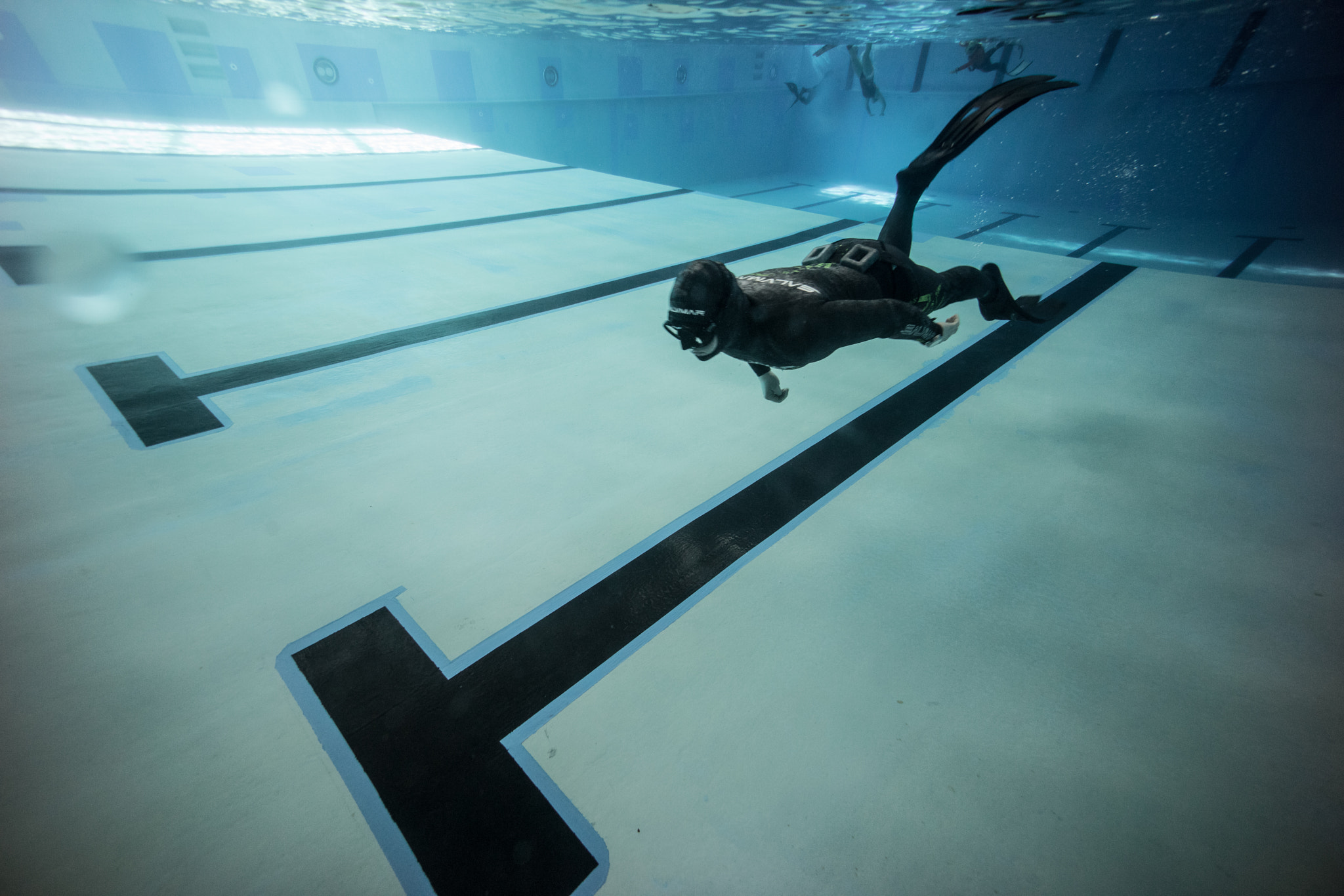 Sony a7R + Sony E 10-18mm F4 OSS sample photo. Freediving training photography