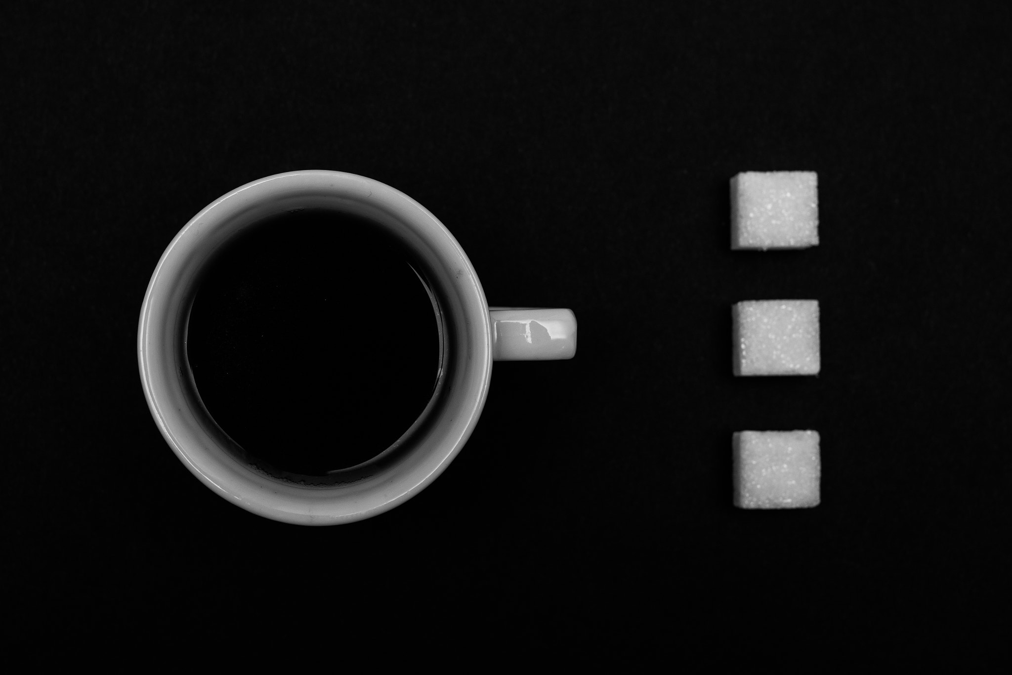 Canon EOS 80D + Canon EF 35mm F2 IS USM sample photo. Coffee and sugar photography