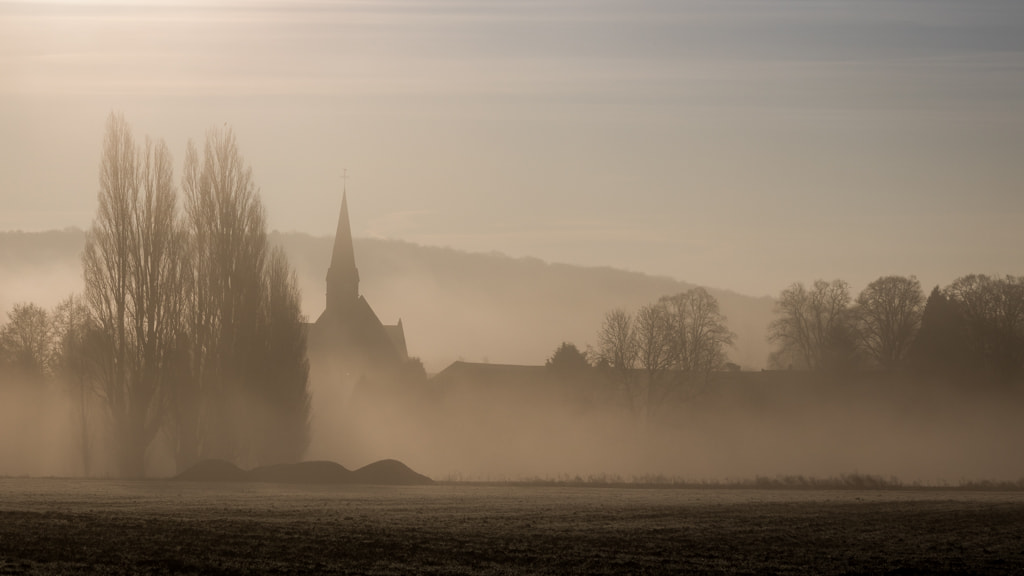 Canon EOS 750D (EOS Rebel T6i / EOS Kiss X8i) sample photo. Brume abs photography