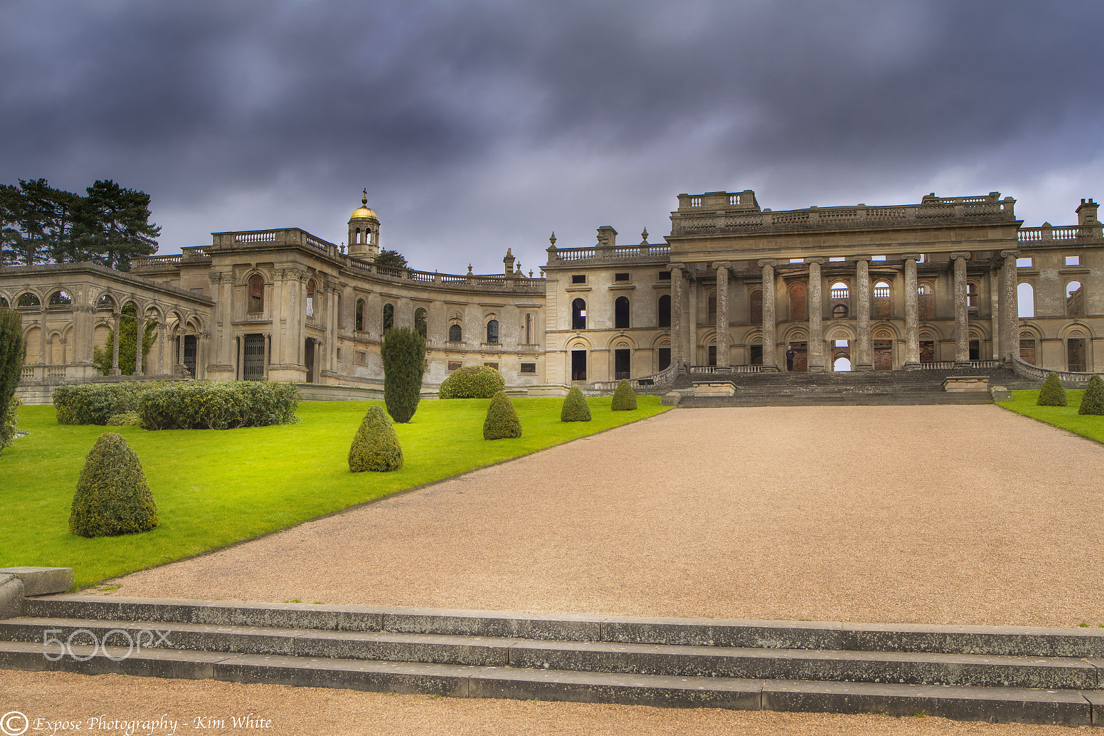 ZEISS Distagon T* 21mm F2.8 sample photo. Back in time at witley court photography