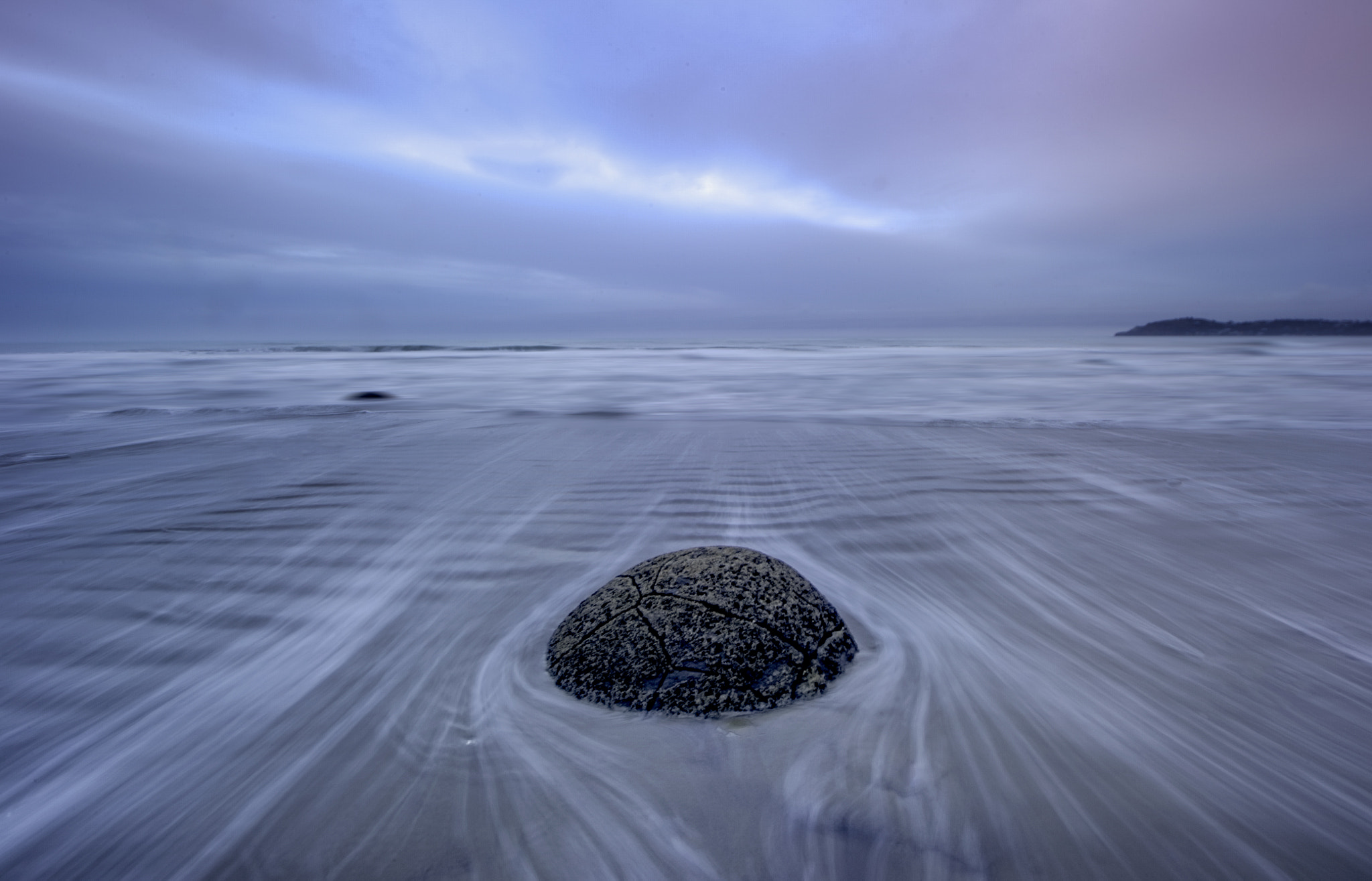 Nikon D3S sample photo. New zealand--boulders in beach photography
