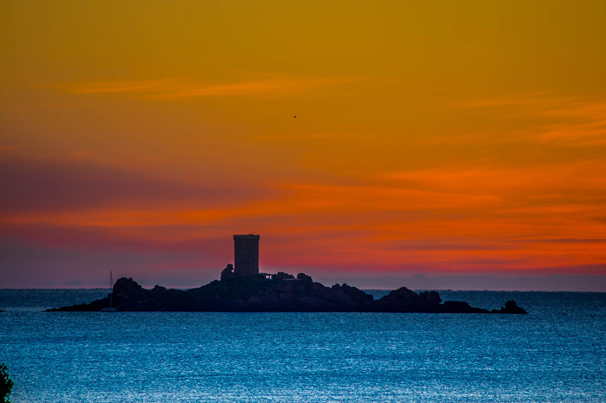 HD Pentax DA 55-300mm F4.0-5.8 ED WR sample photo. Ile d'or - aube photography