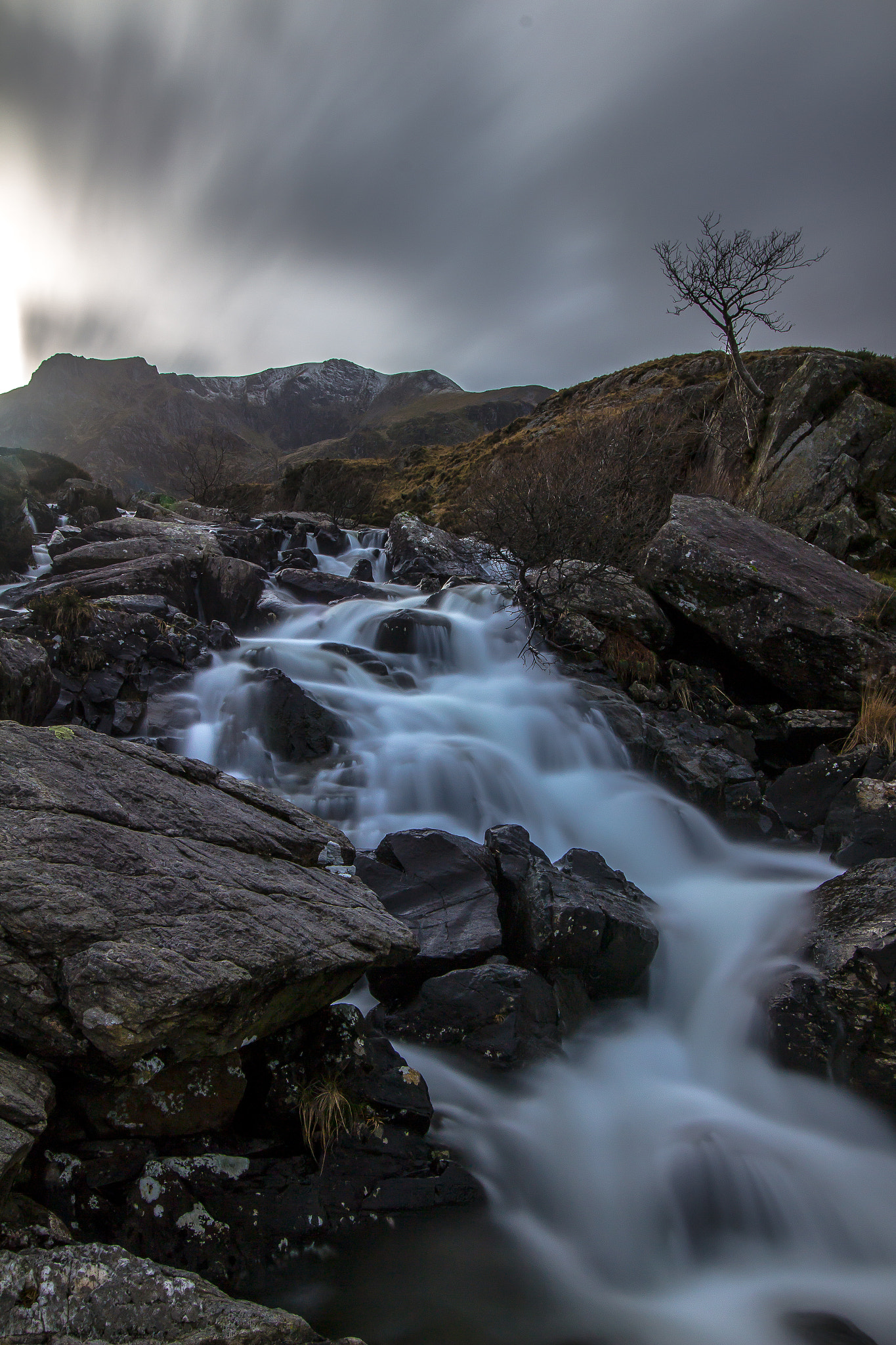 Canon EF-S 10-22mm F3.5-4.5 USM sample photo. Ogwen valley / cwm idwal photography