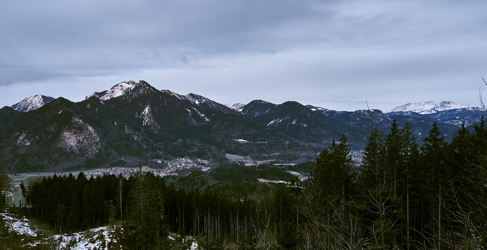 Sony E 18-55mm F3.5-5.6 OSS sample photo. Every hike is a good hike photography