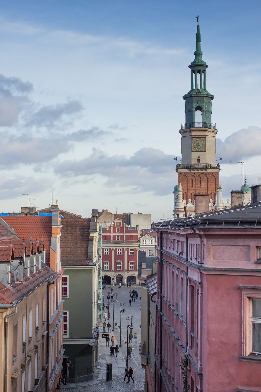 Canon EF 28-80mm f/3.5-5.6 USM IV sample photo. Postcard from poznan photography