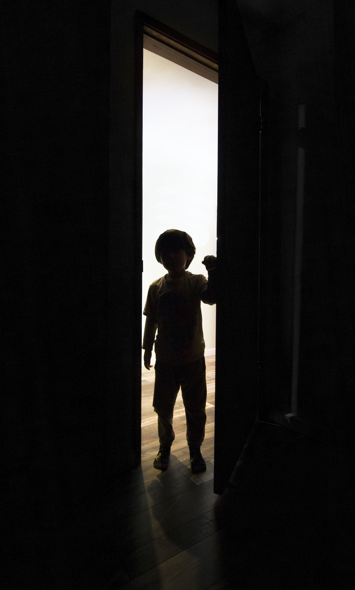 Canon EOS 40D sample photo. Wake up, mama. photography