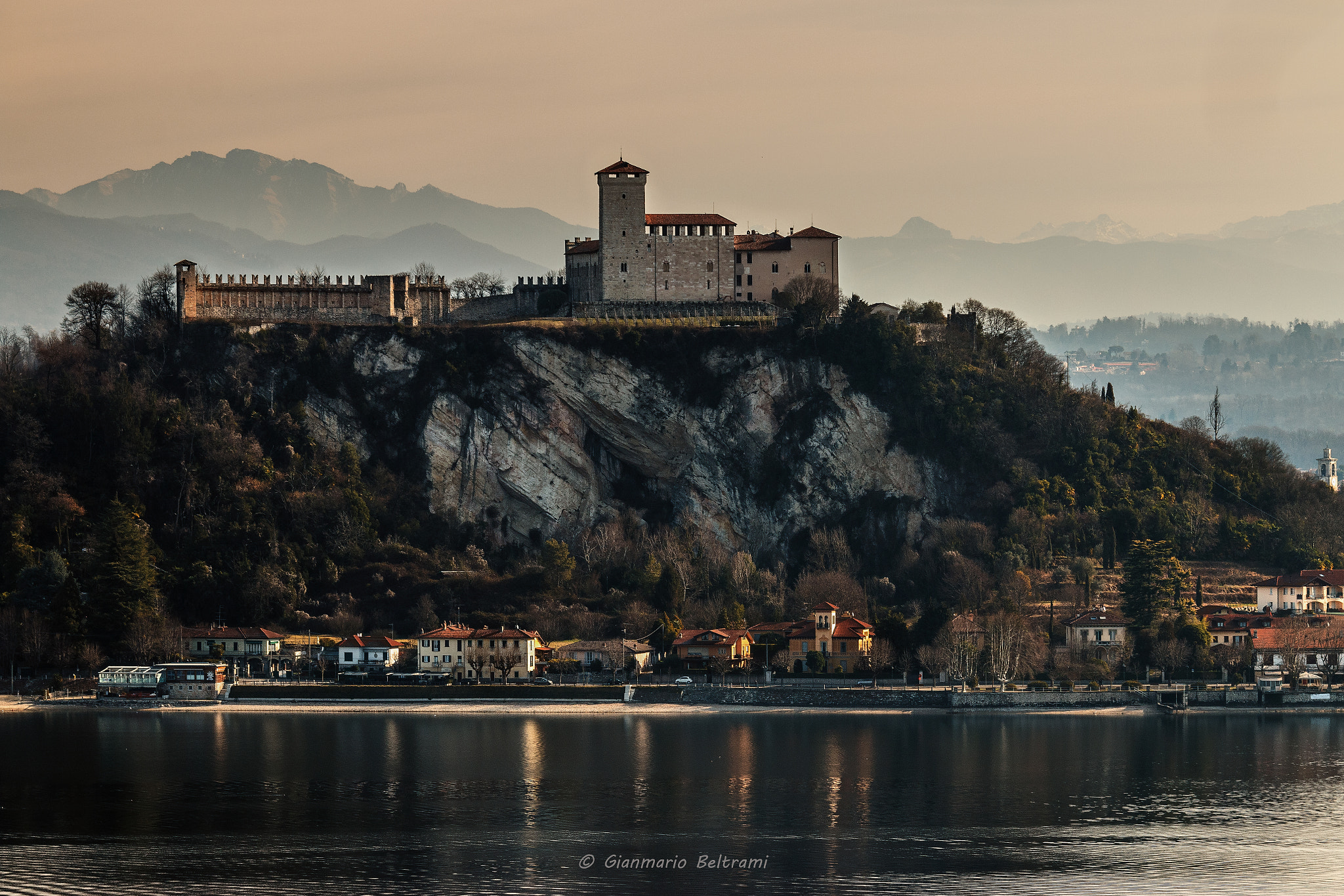 Canon EOS 70D + Canon EF 70-200mm F4L IS USM sample photo. The fortress photography